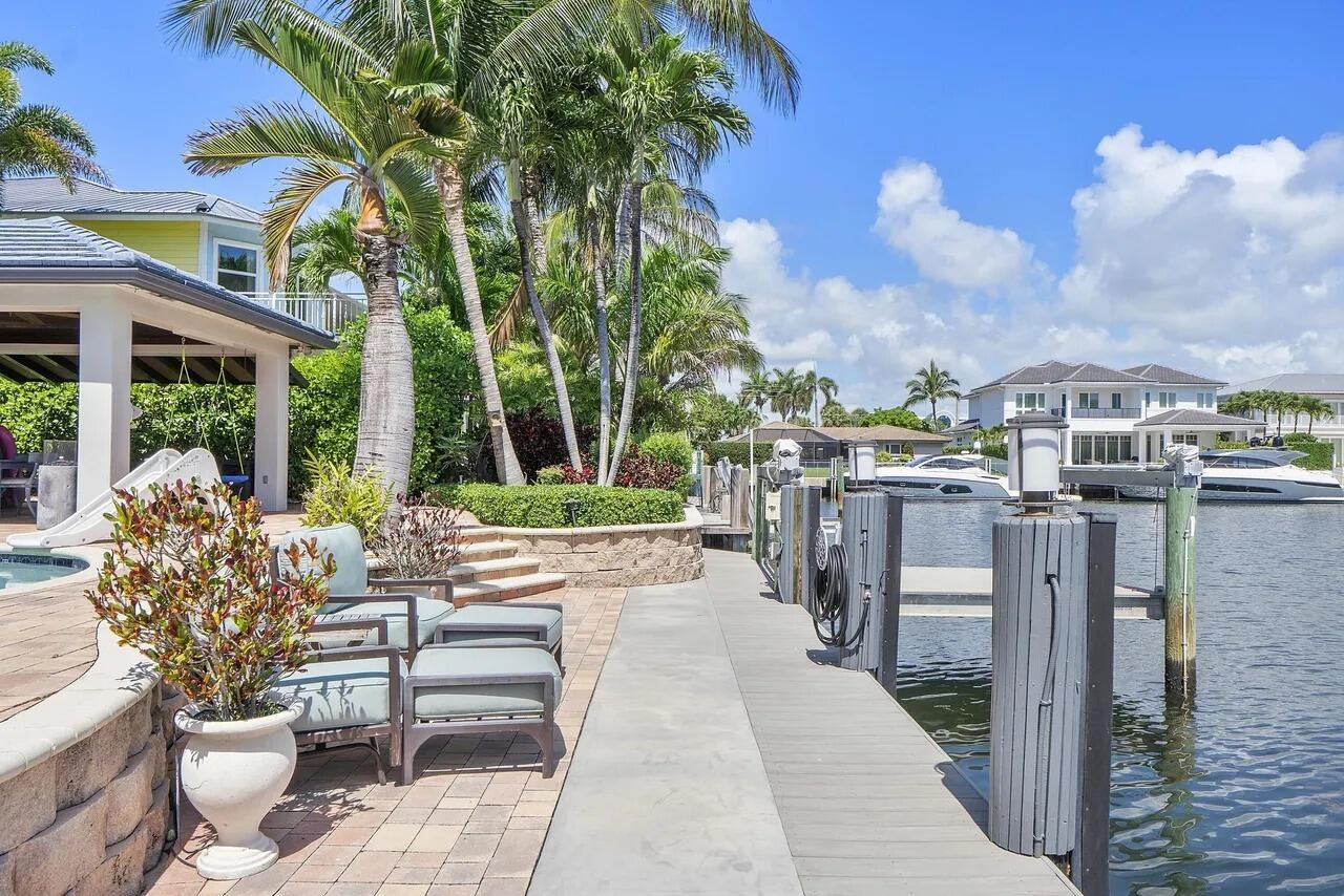 725 NE 36th, Boca Raton FL 33431