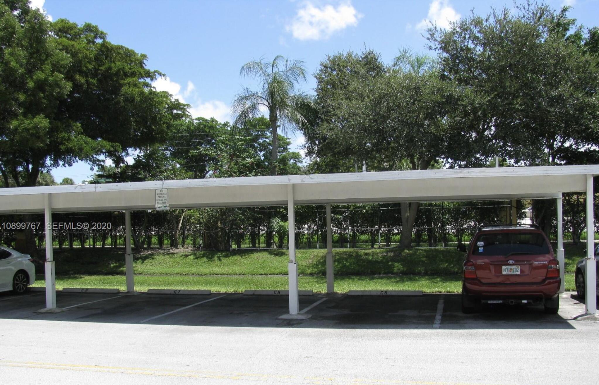 155 NW 96TH #Bldg 2 apt 302, Pembroke Pines FL 33024