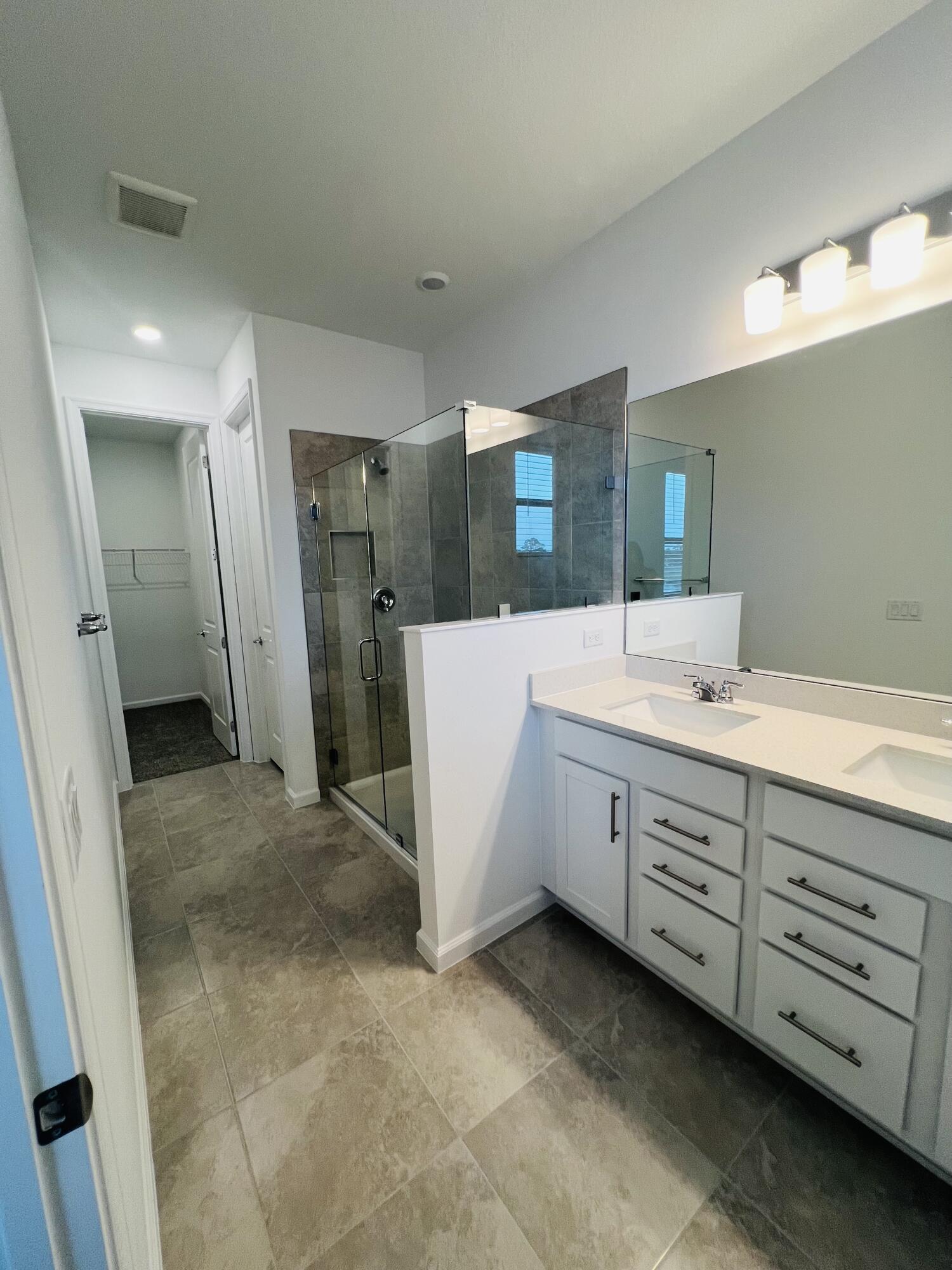 4190 EFENDI, Lantana FL 33462