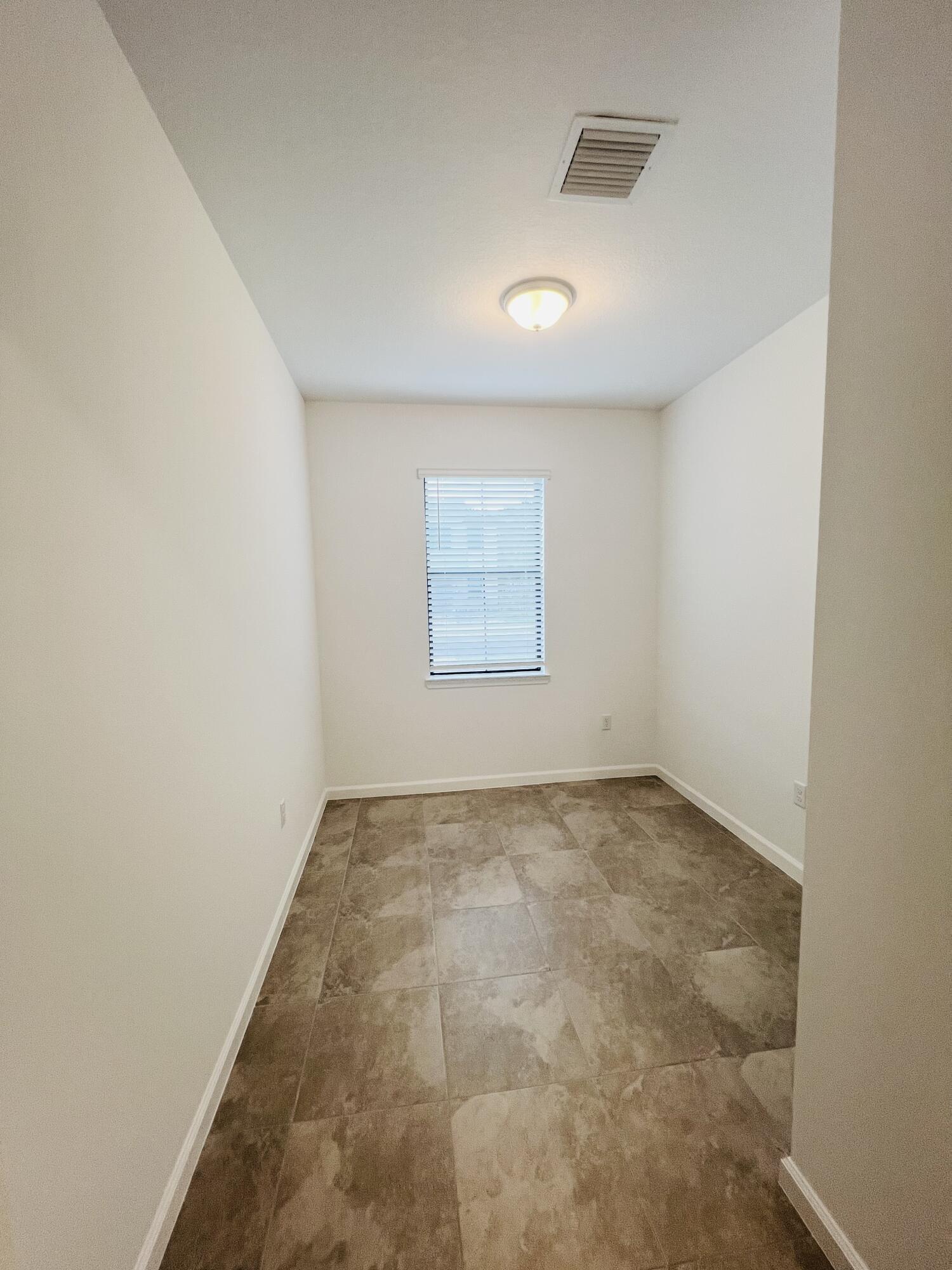 4190 EFENDI, Lantana FL 33462