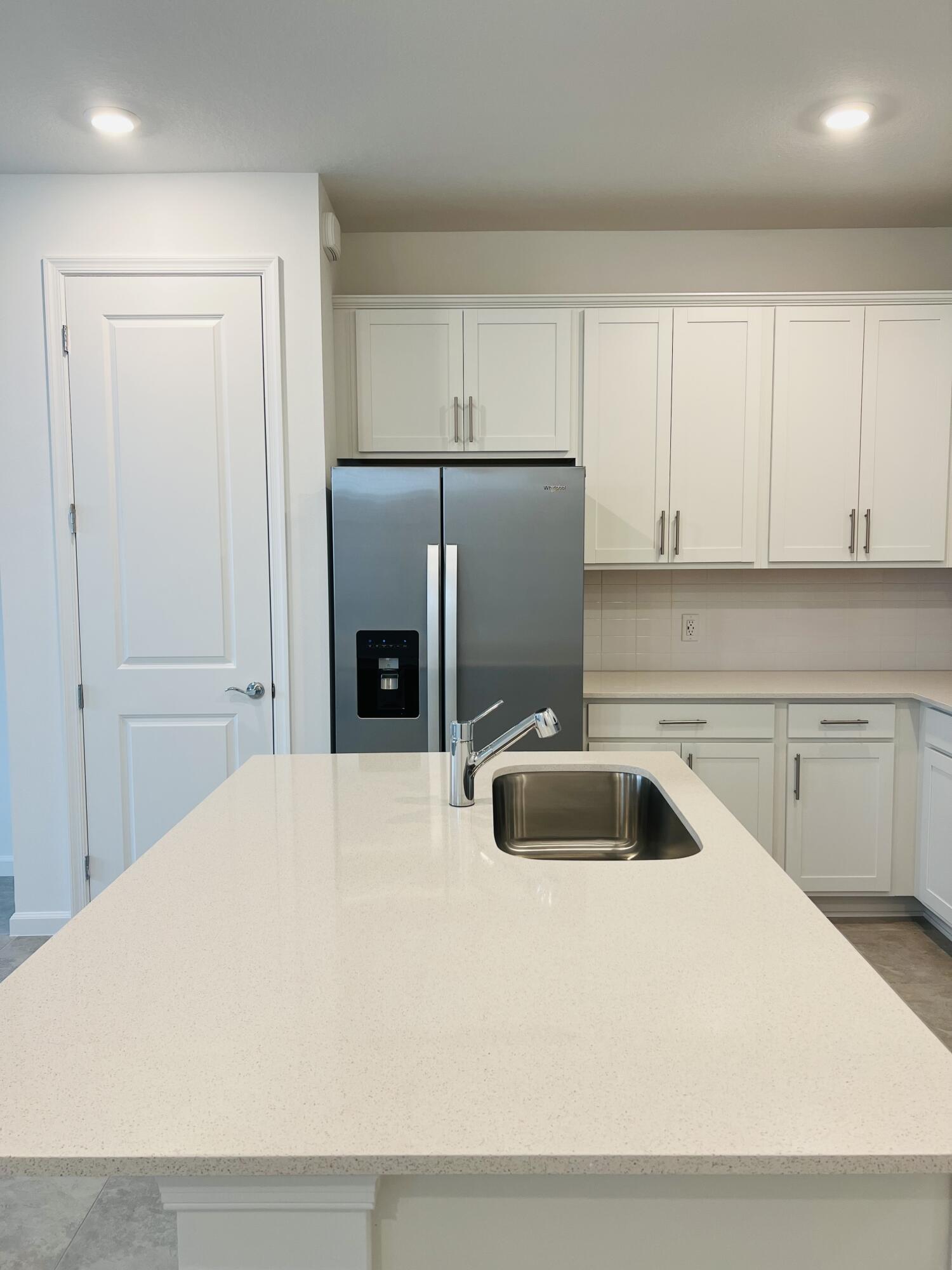 4190 EFENDI, Lantana FL 33462