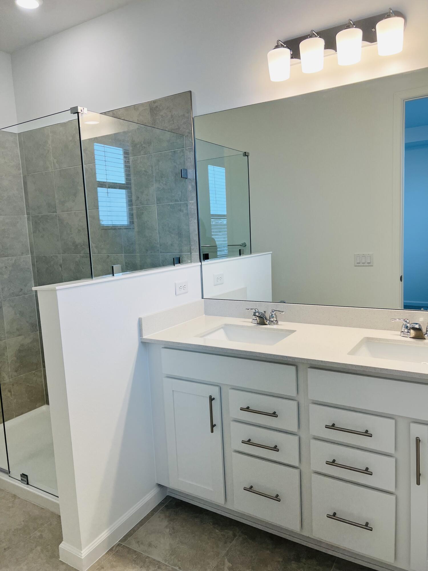 4190 EFENDI, Lantana FL 33462