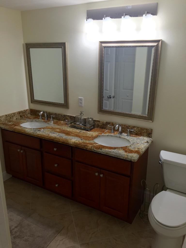 11720 SAINT ANDREWS #208, Wellington FL 33414