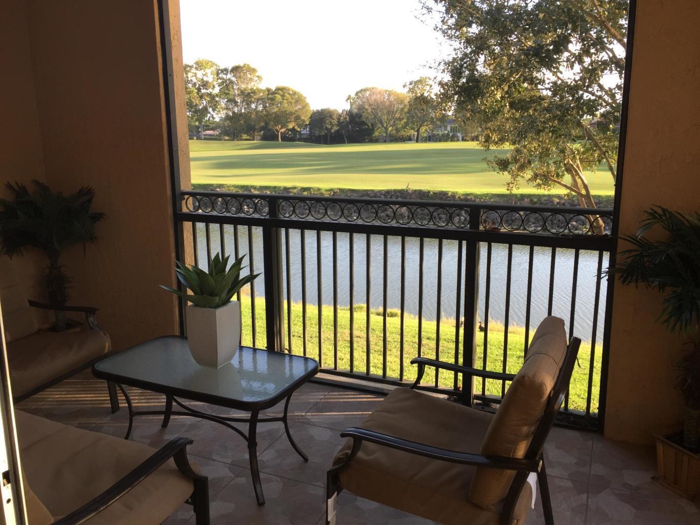 11720 SAINT ANDREWS #208, Wellington FL 33414
