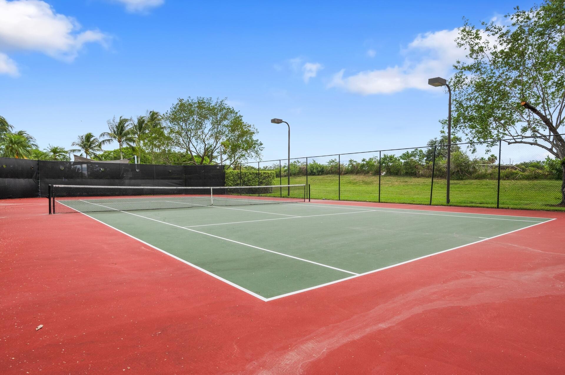 11720 SAINT ANDREWS #208, Wellington FL 33414