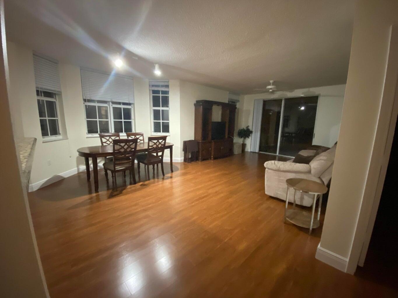 11780 SAINT ANDREWS #201, Wellington FL 33414