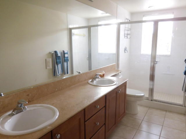 11780 SAINT ANDREWS #201, Wellington FL 33414