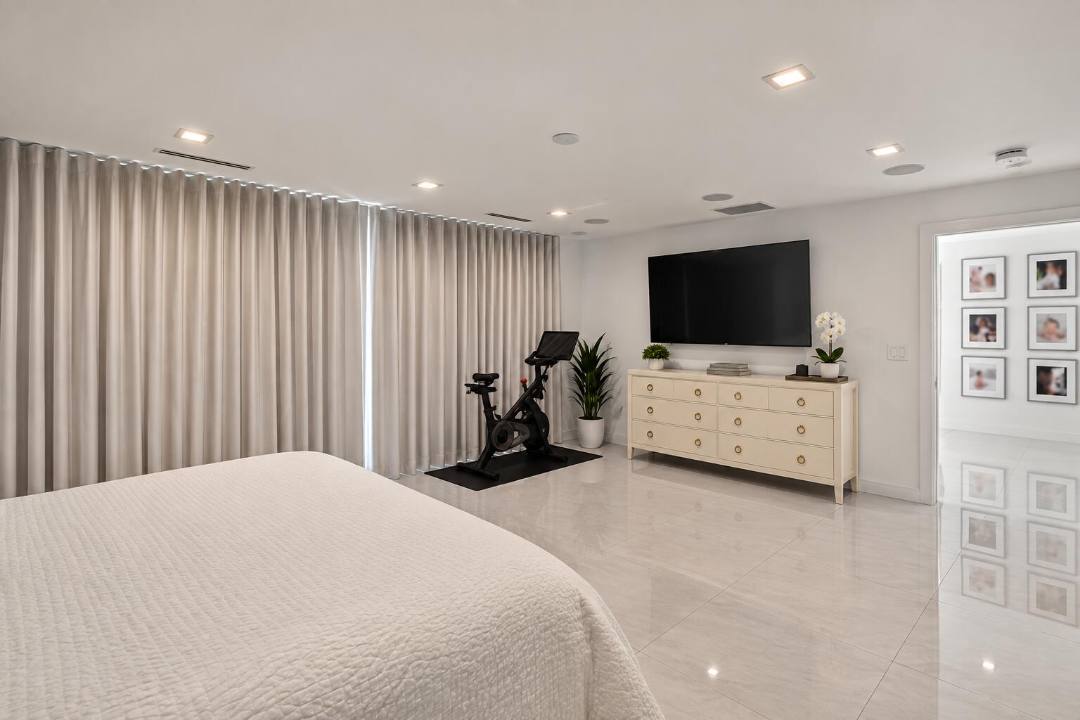1920 SW 32ND, Miami FL 33145