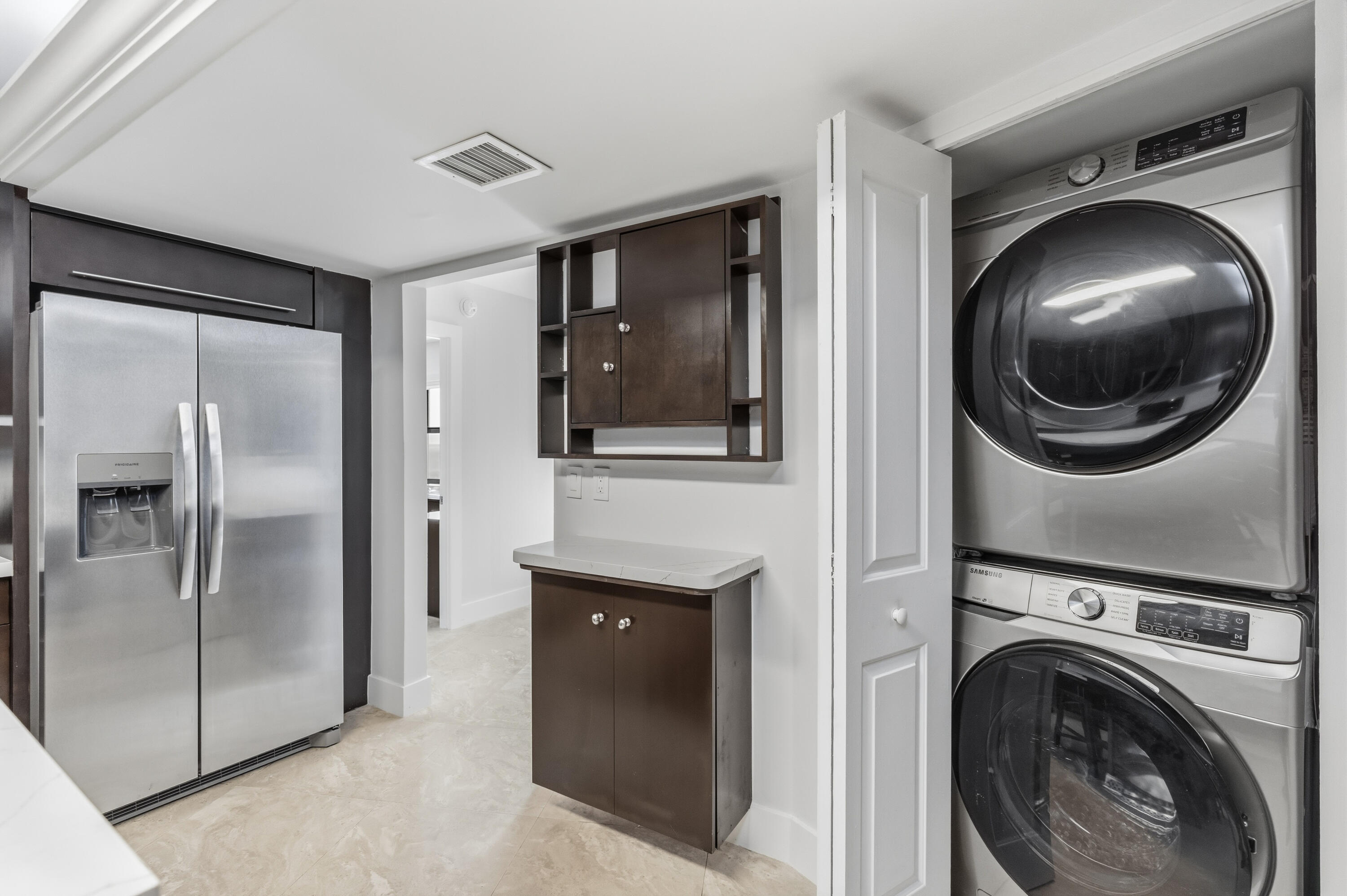 5100 N OCEAN #1011, Lauderdale By The Sea FL 33308