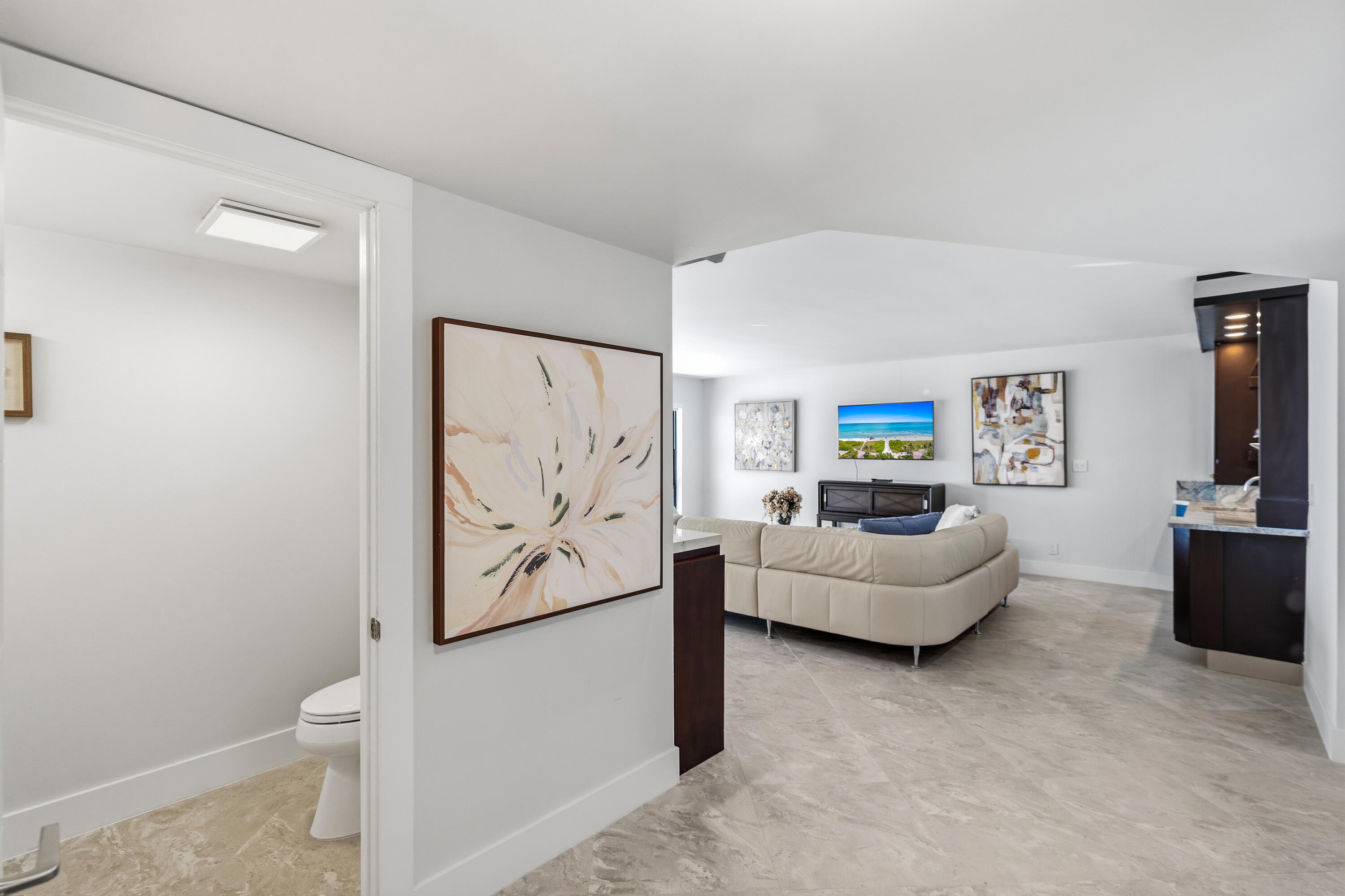 5100 N OCEAN #1011, Lauderdale By The Sea FL 33308