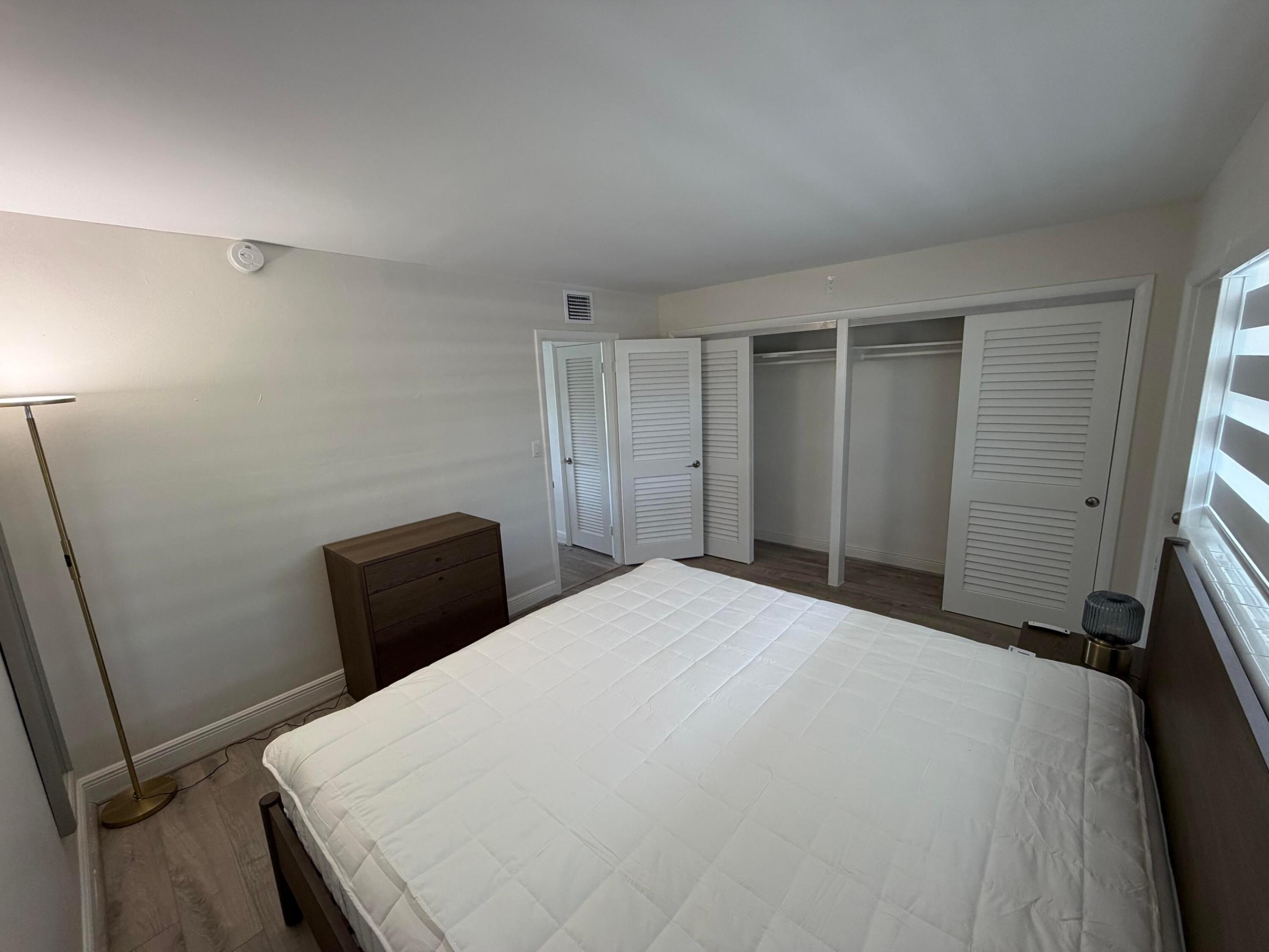 4836 NE 23rd #17, Fort Lauderdale FL 33308