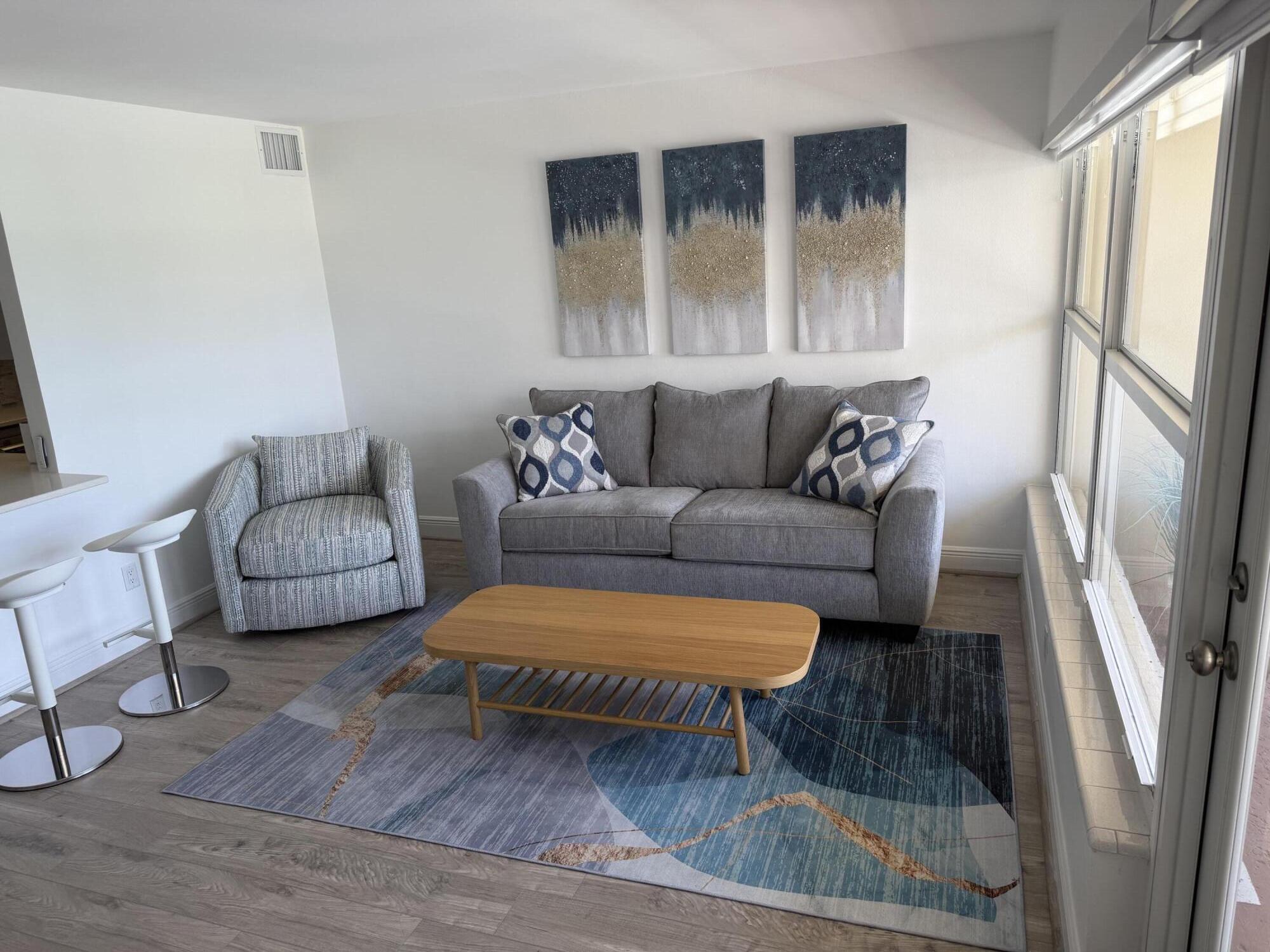 4836 NE 23rd #17, Fort Lauderdale FL 33308