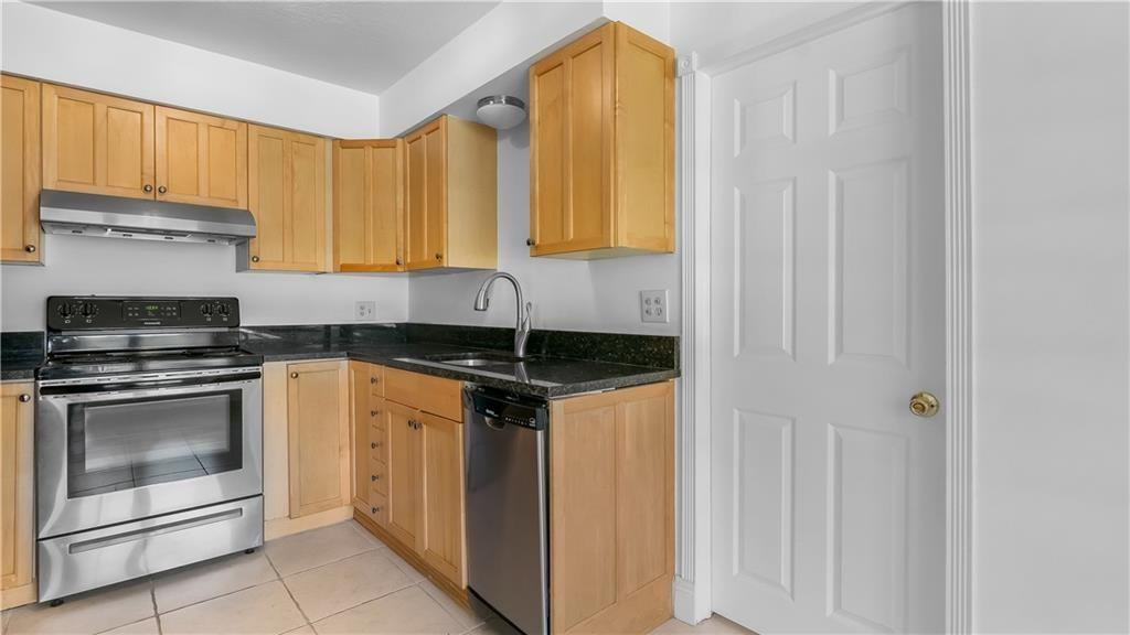 2161 NE 35TH, Lighthouse Point FL 33064