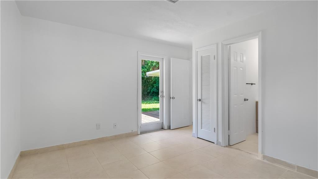 2161 NE 35TH, Lighthouse Point FL 33064