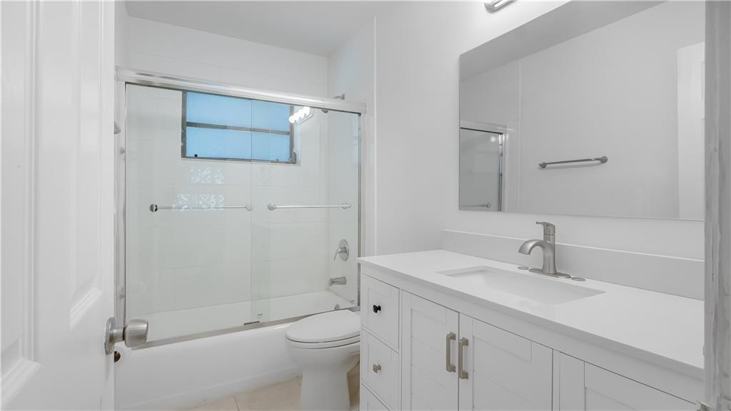 2161 NE 35TH, Lighthouse Point FL 33064