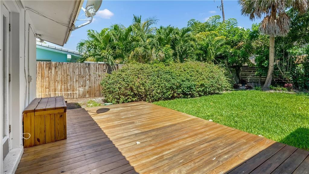 2161 NE 35TH, Lighthouse Point FL 33064