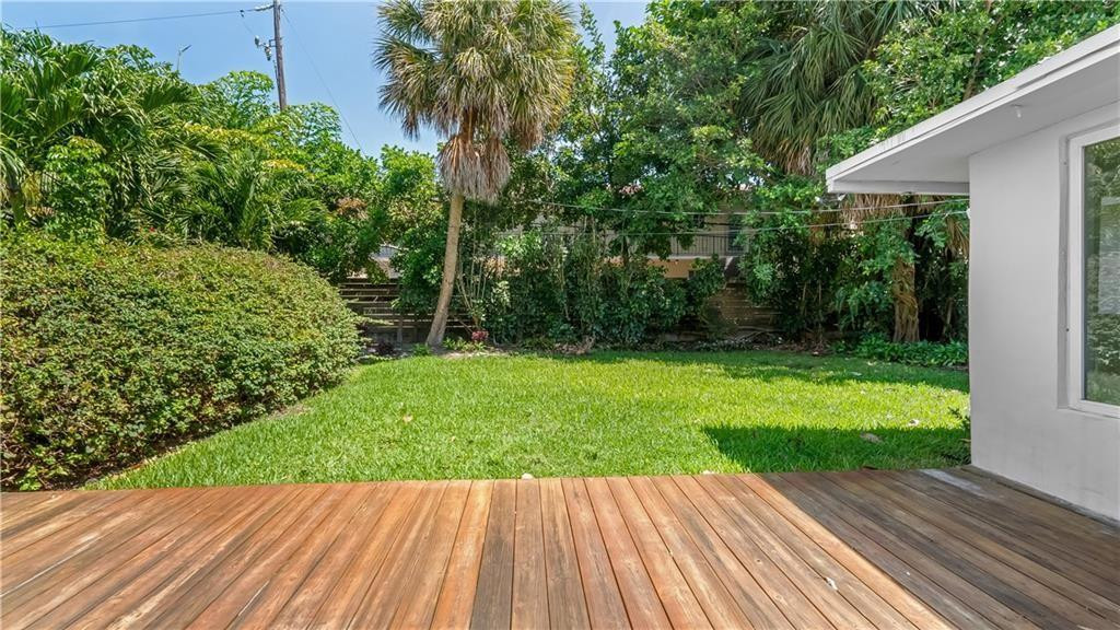 2161 NE 35TH, Lighthouse Point FL 33064