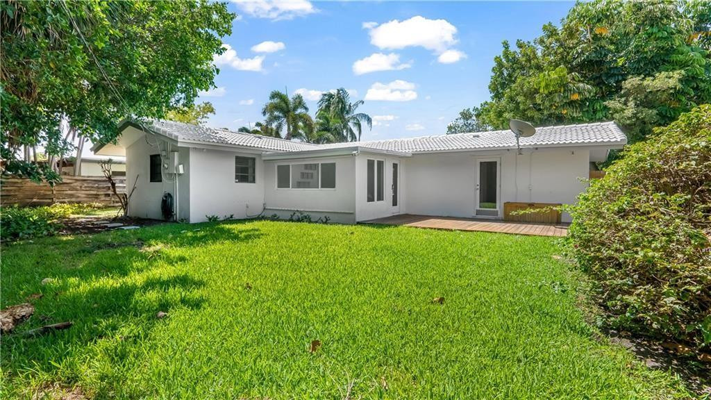 2161 NE 35TH, Lighthouse Point FL 33064
