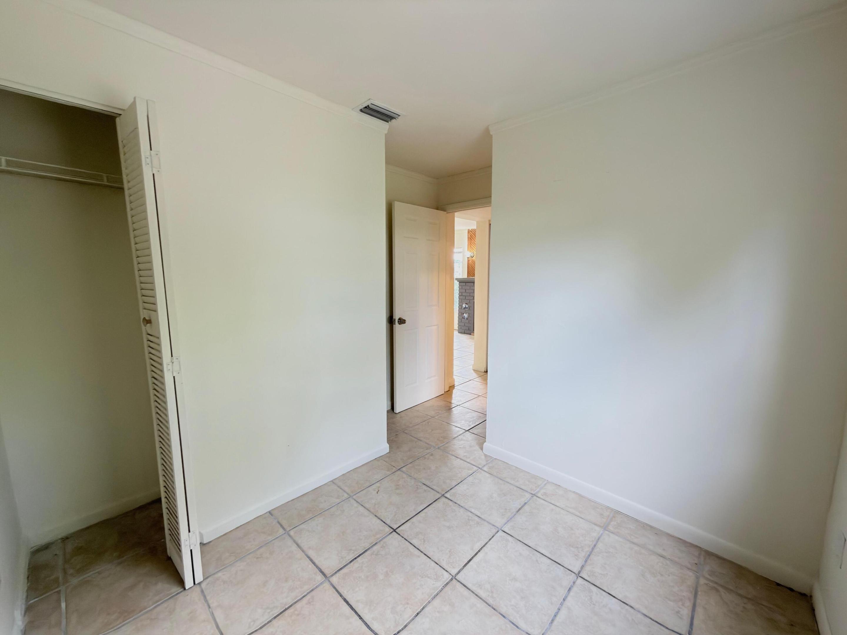 815 BAYBERRY, Lake Park FL 33403