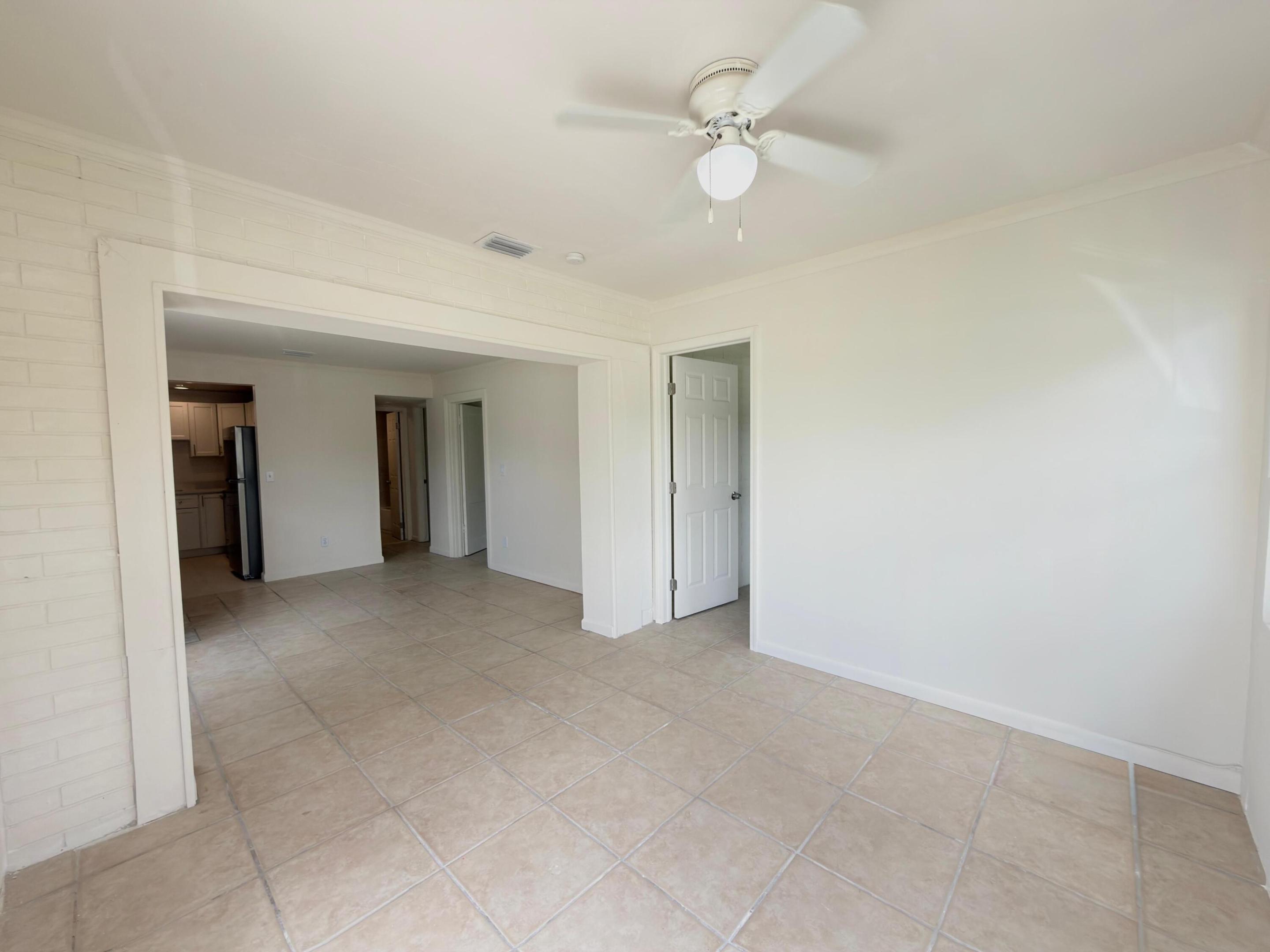 815 BAYBERRY, Lake Park FL 33403