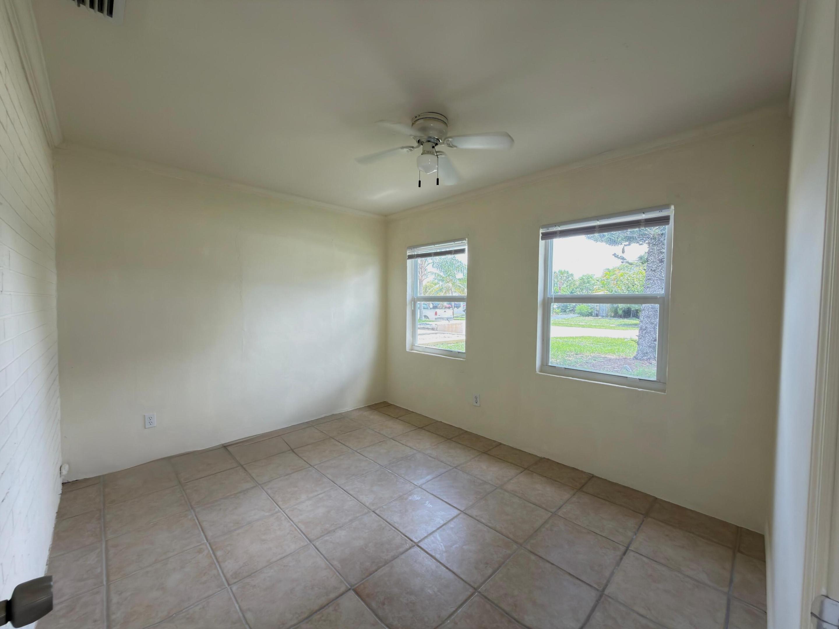 815 BAYBERRY, Lake Park FL 33403