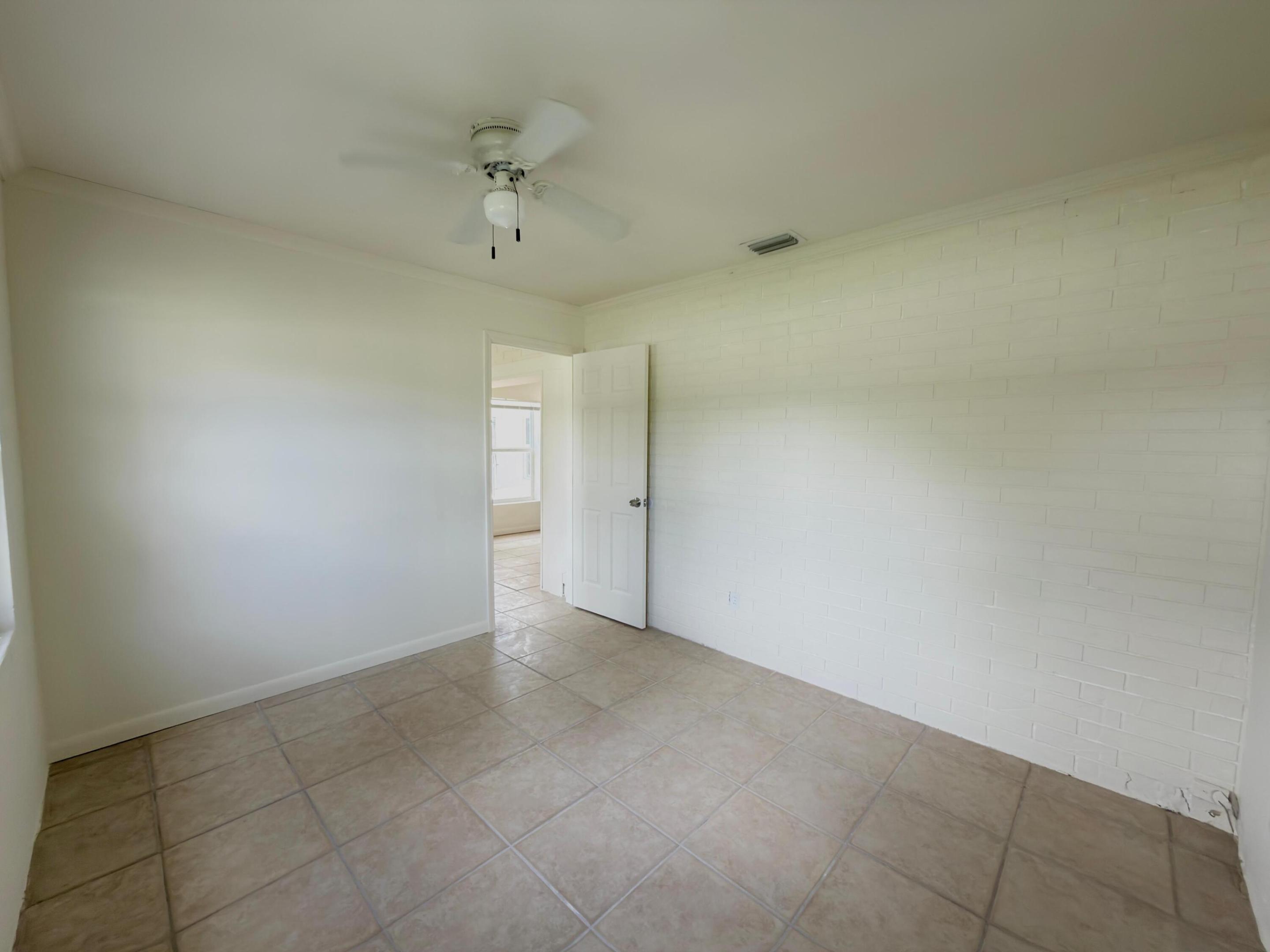 815 BAYBERRY, Lake Park FL 33403