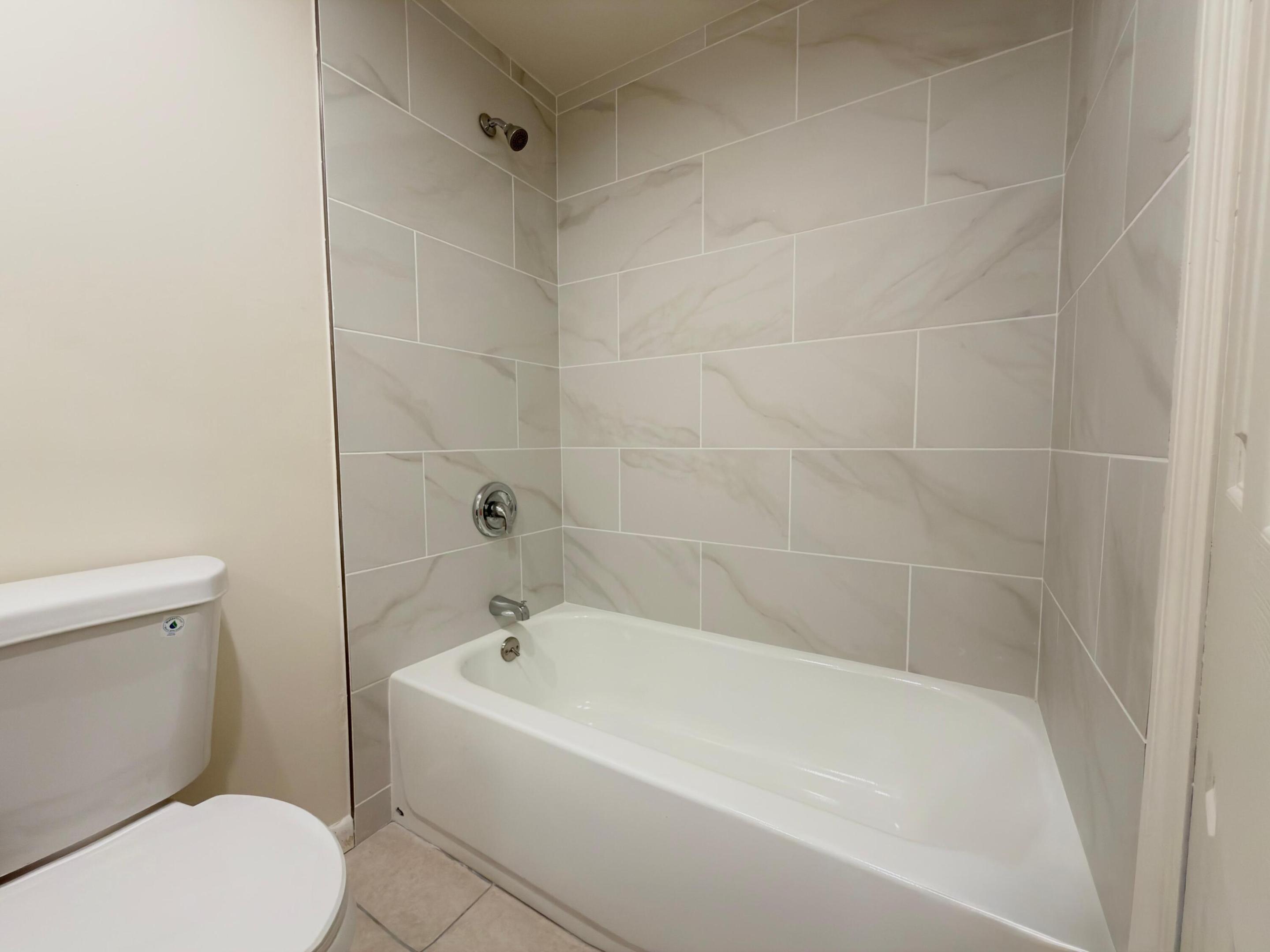815 BAYBERRY, Lake Park FL 33403