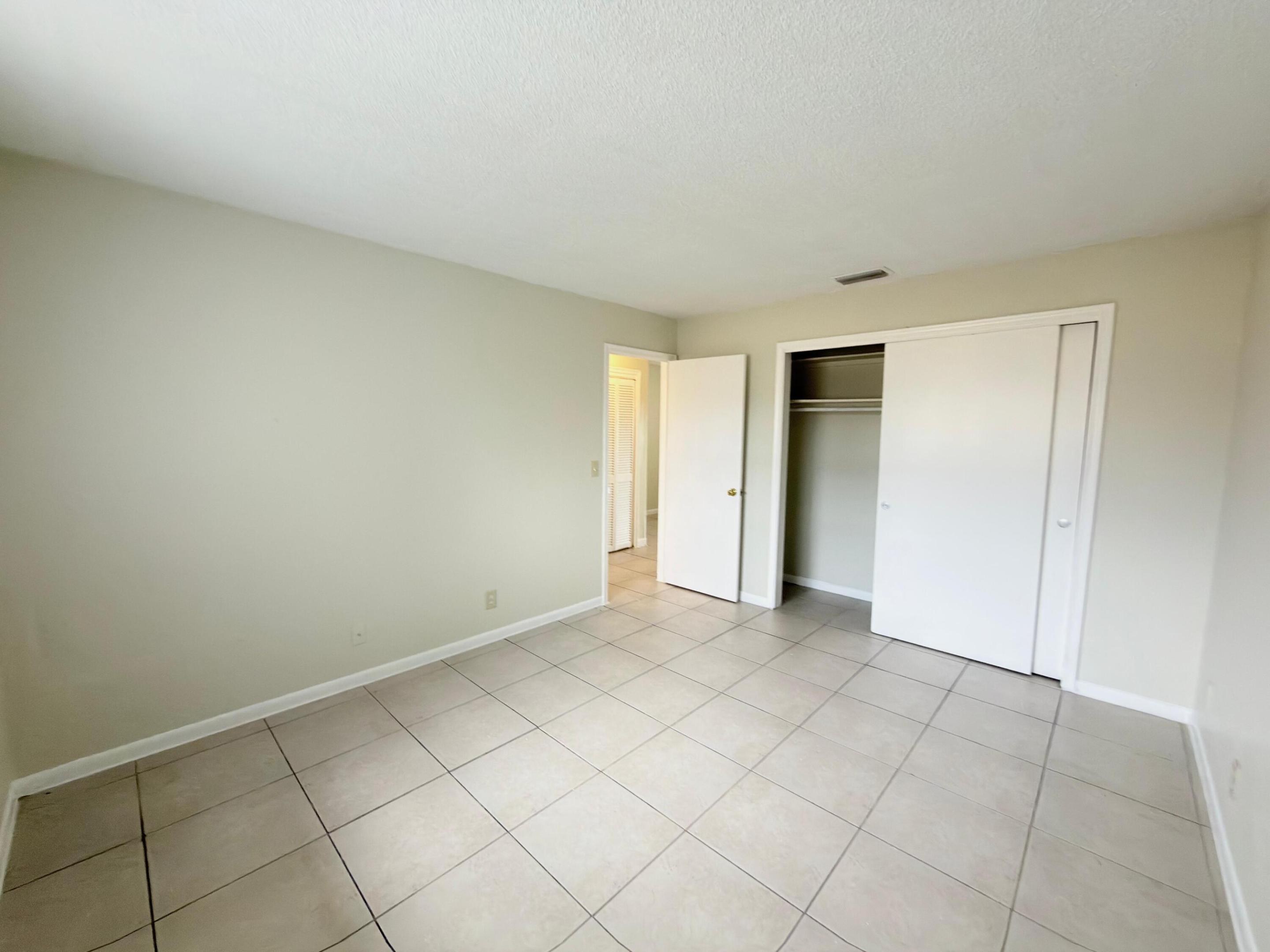 200 Croton #209, Lantana FL 33462