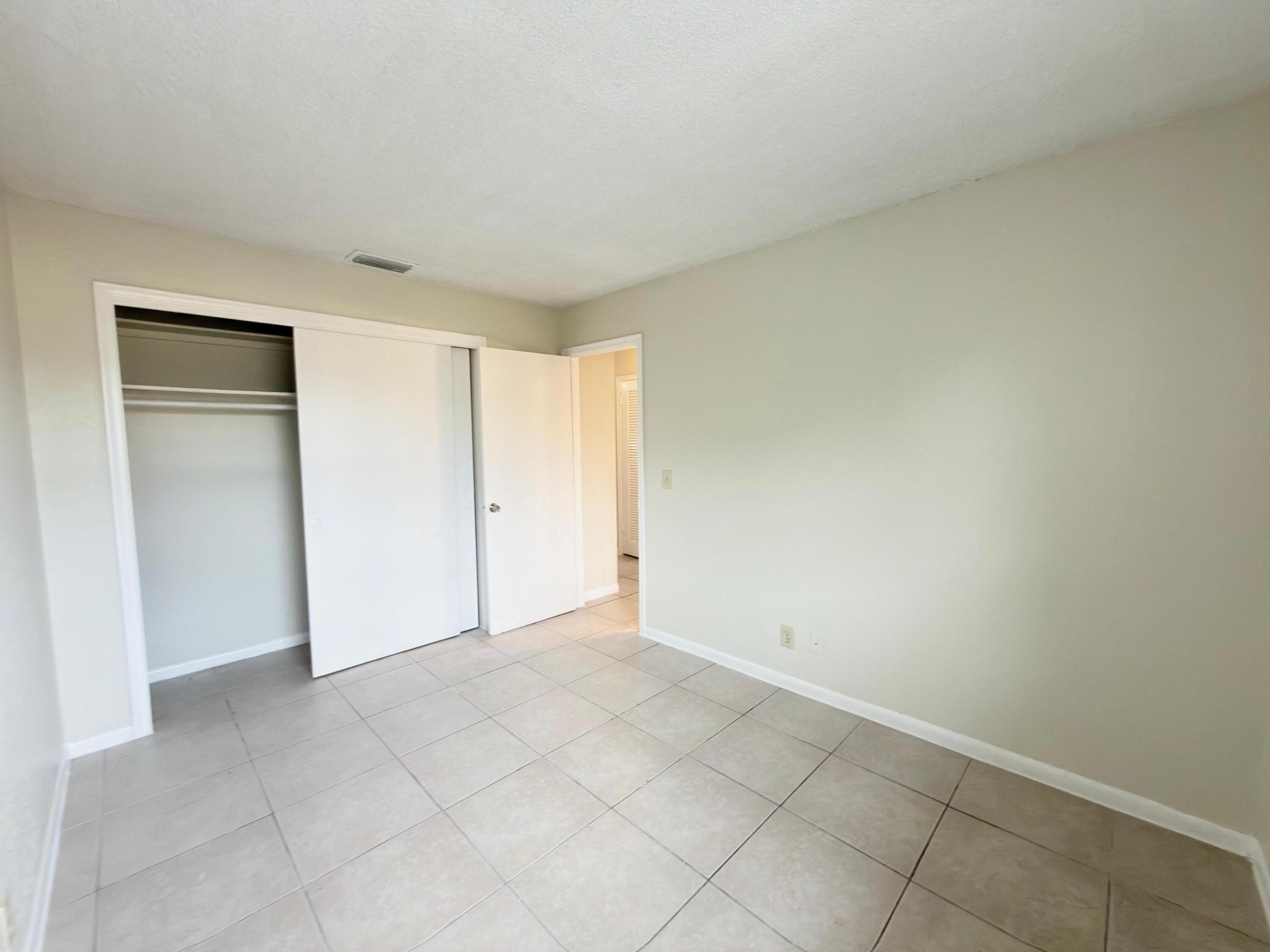 200 Croton #209, Lantana FL 33462