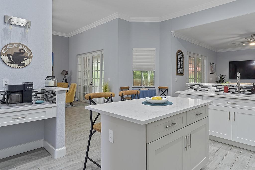 5734 NW 50th, Coral Springs FL 33067