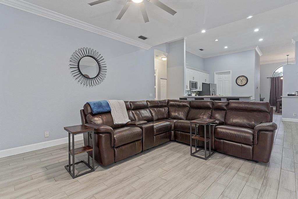 5734 NW 50th, Coral Springs FL 33067