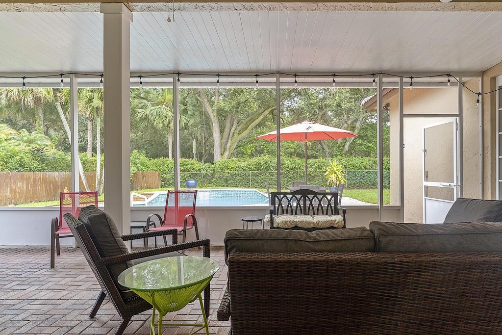 5734 NW 50th, Coral Springs FL 33067