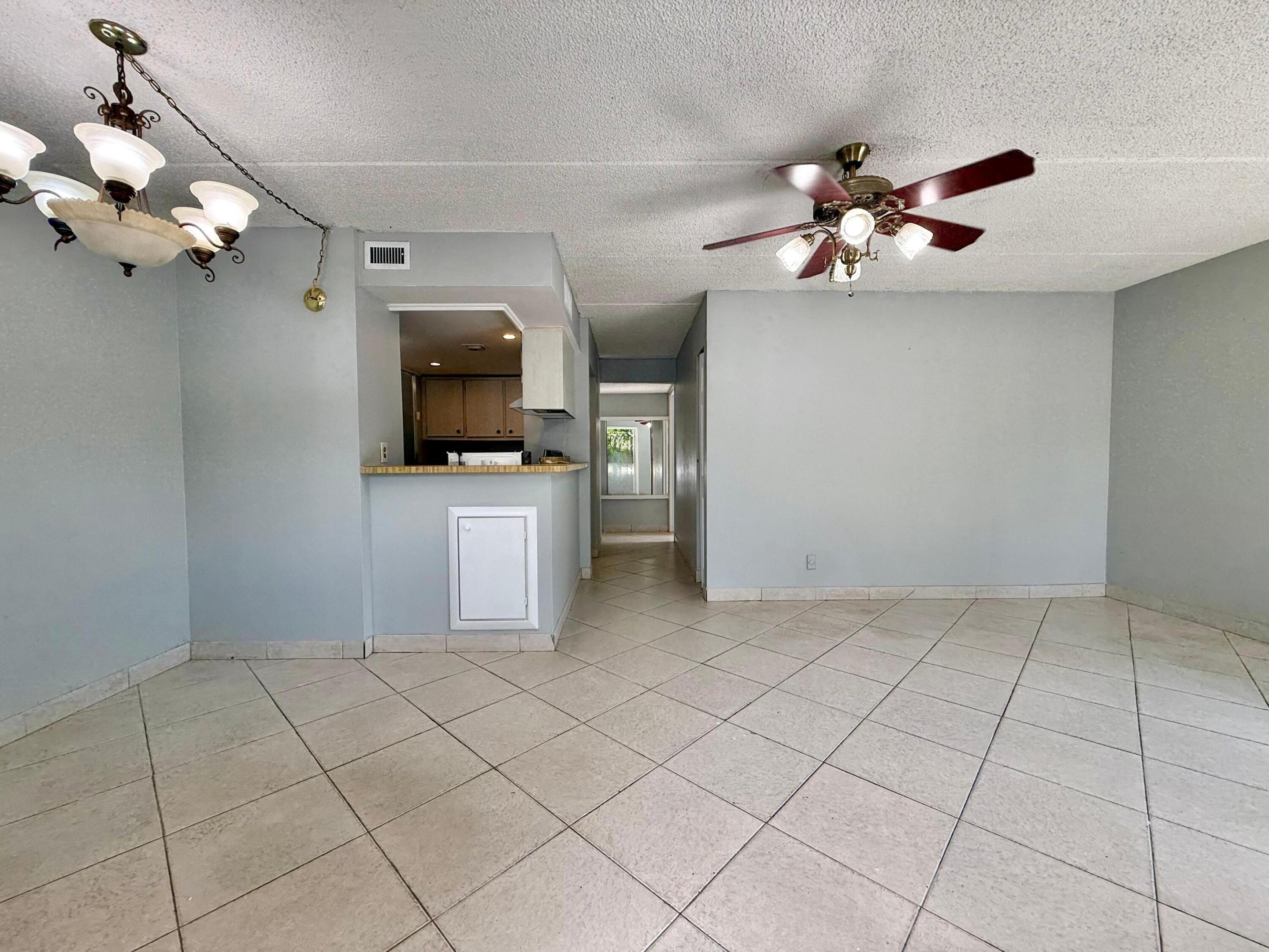 1821 Fairview Villas #2, Palm Springs FL 33406