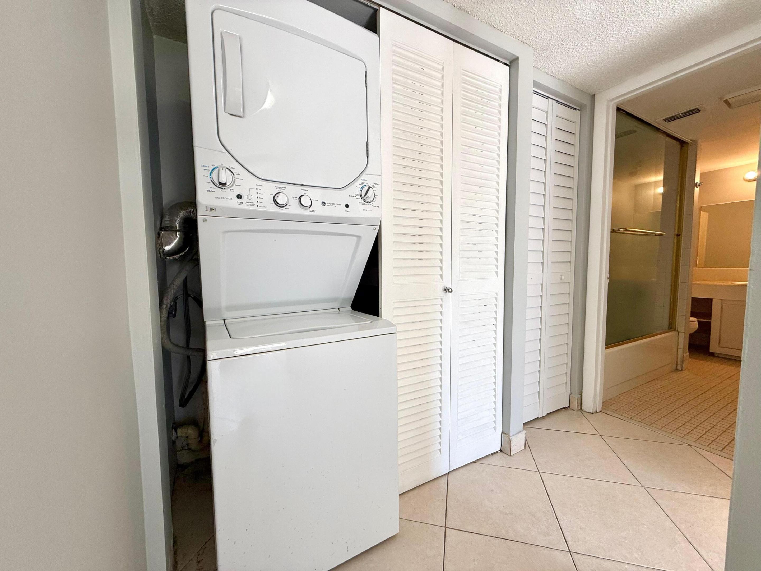 1821 Fairview Villas #2, Palm Springs FL 33406