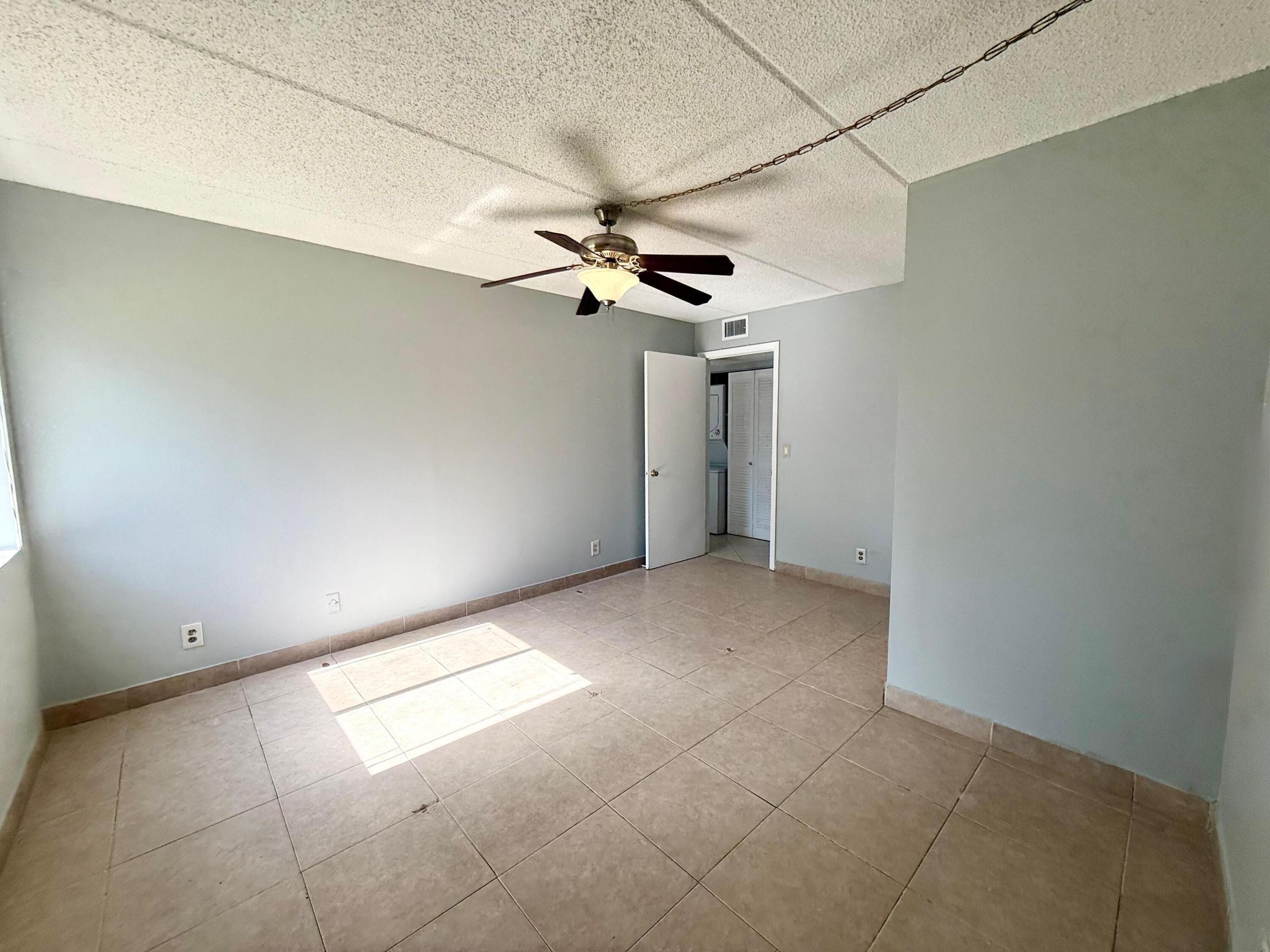 1821 Fairview Villas #2, Palm Springs FL 33406