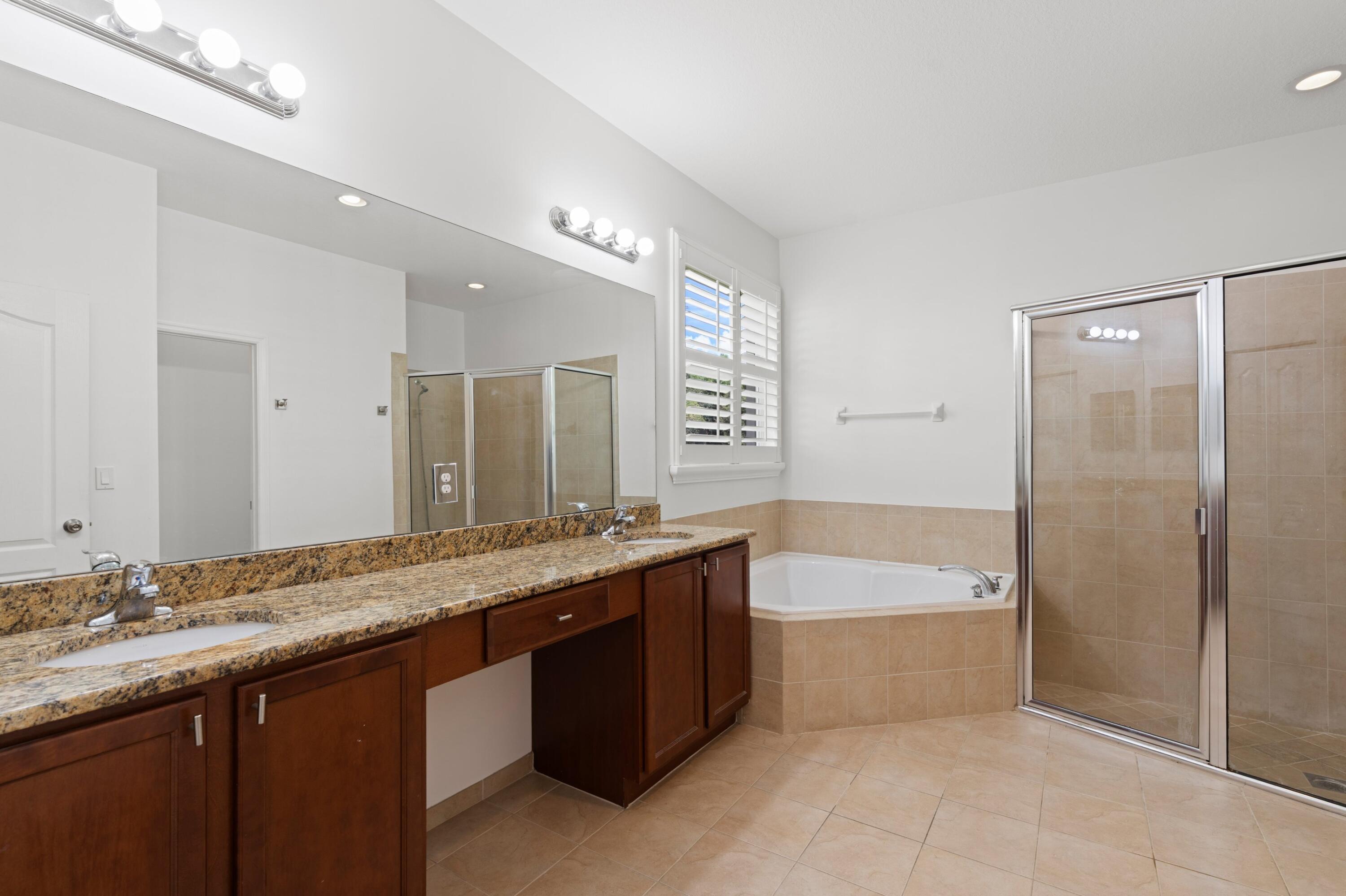 102 Crab Cay, Jupiter FL 33458