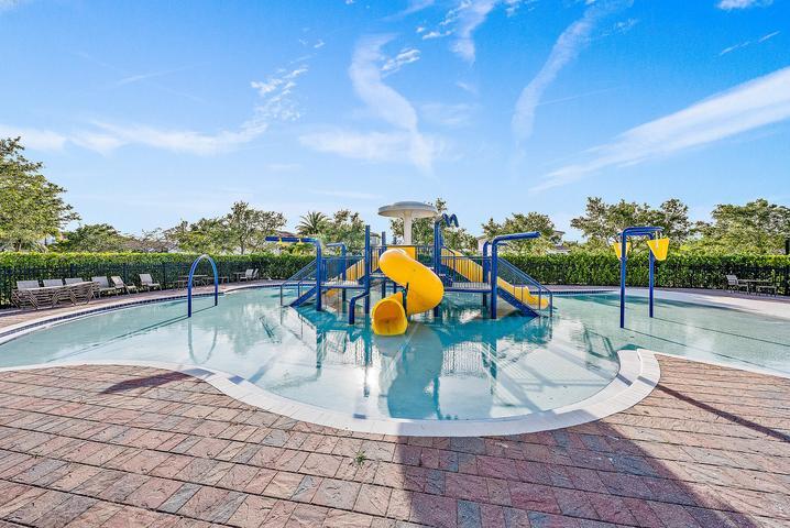 102 Crab Cay, Jupiter FL 33458