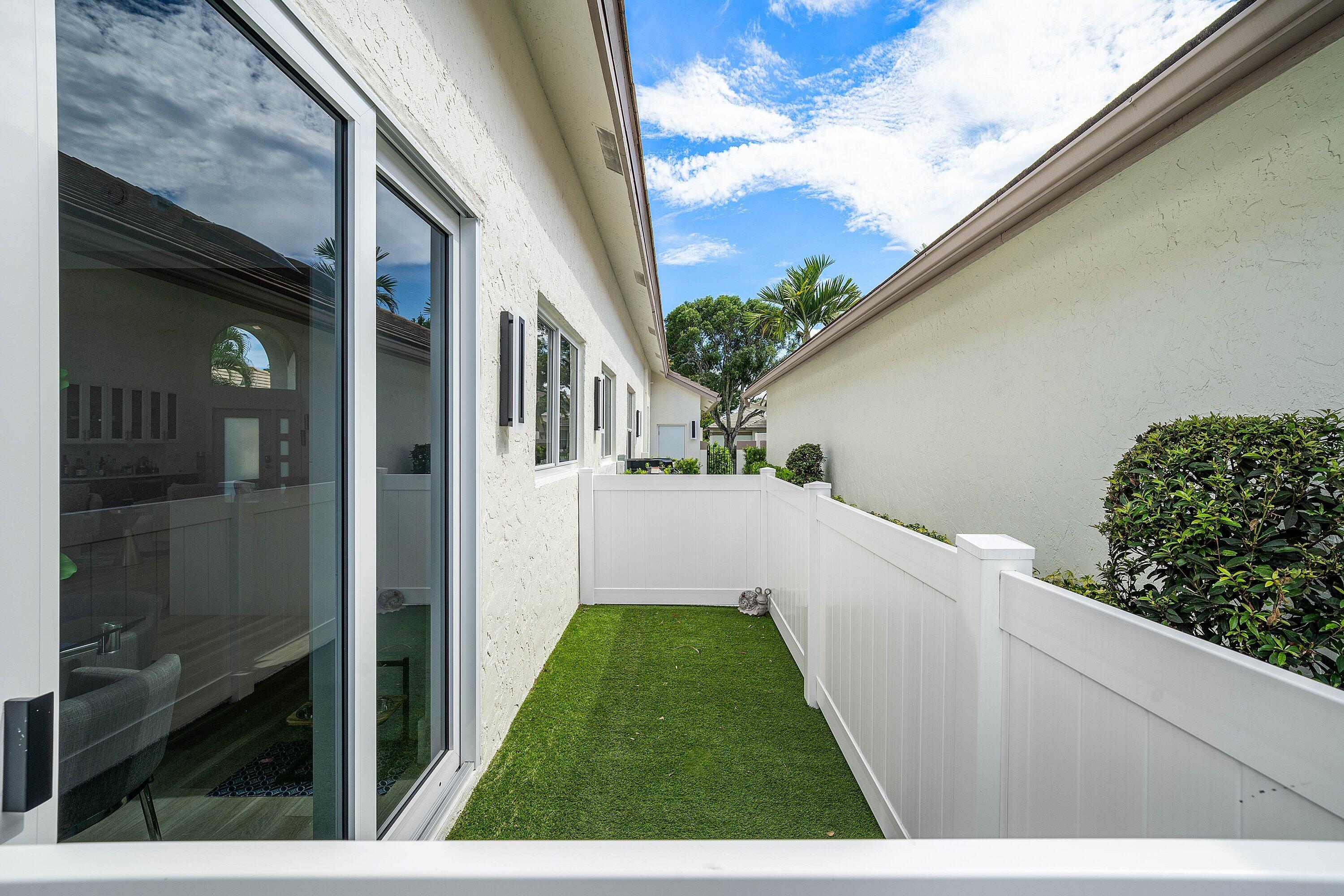 5455 NW 20th, Boca Raton FL 33496