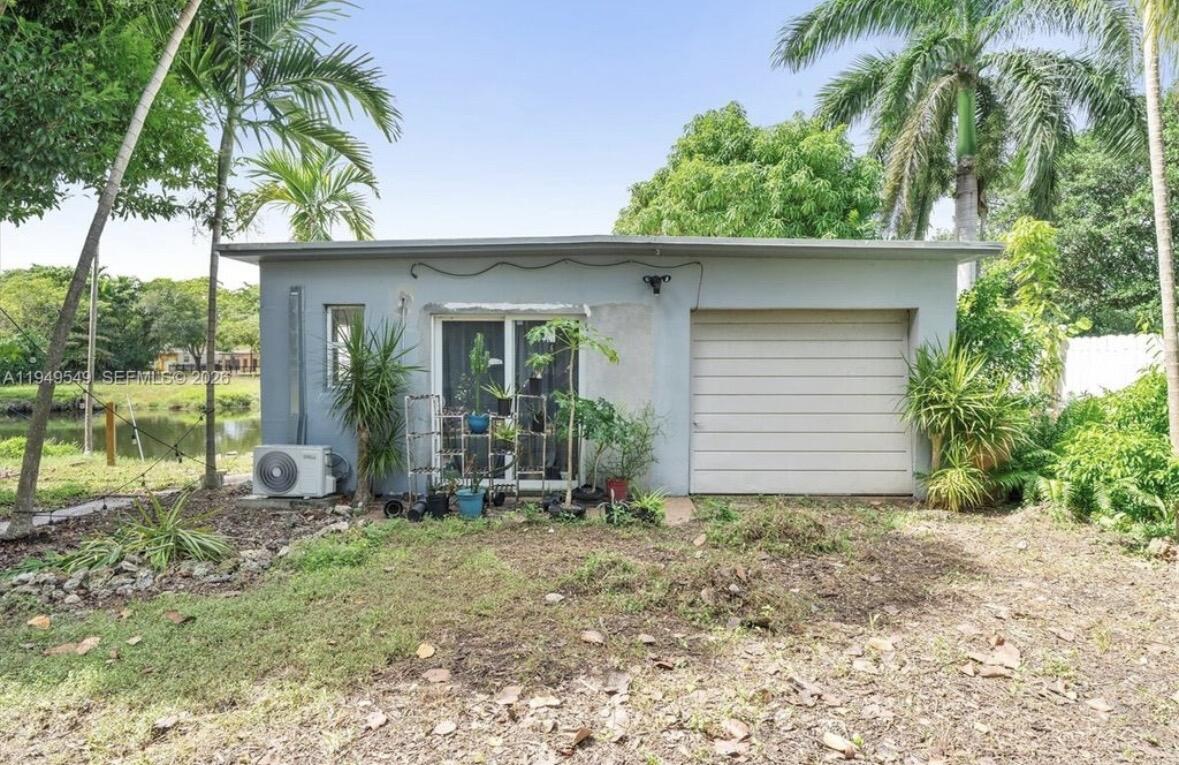 12660 GRIFFING, North Miami FL 33161