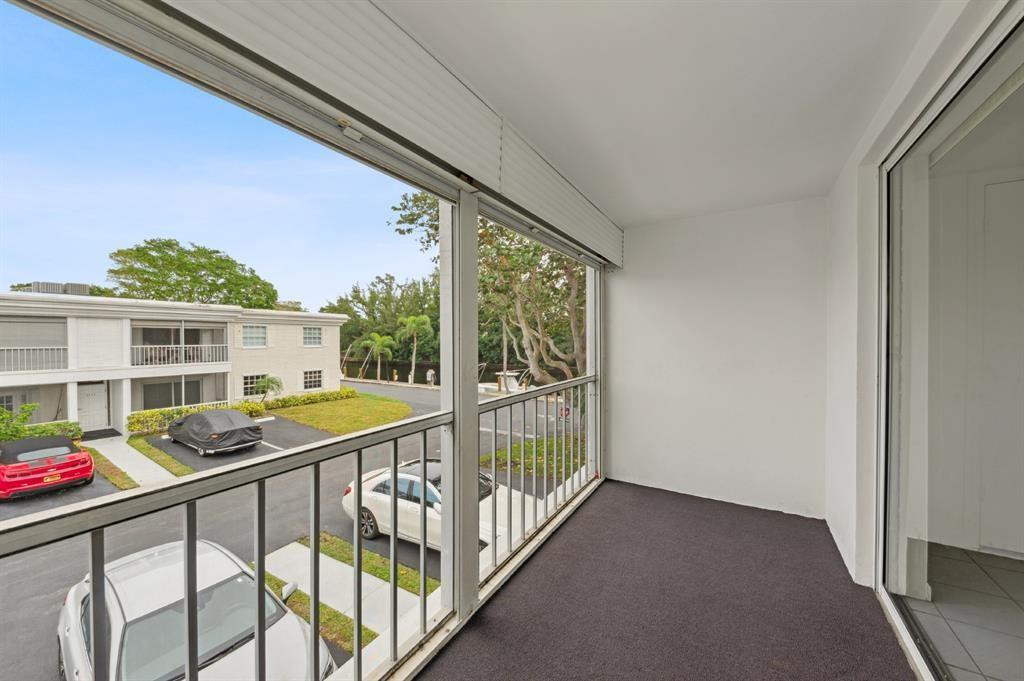 6449 BAY CLUB #4, Fort Lauderdale FL 33308
