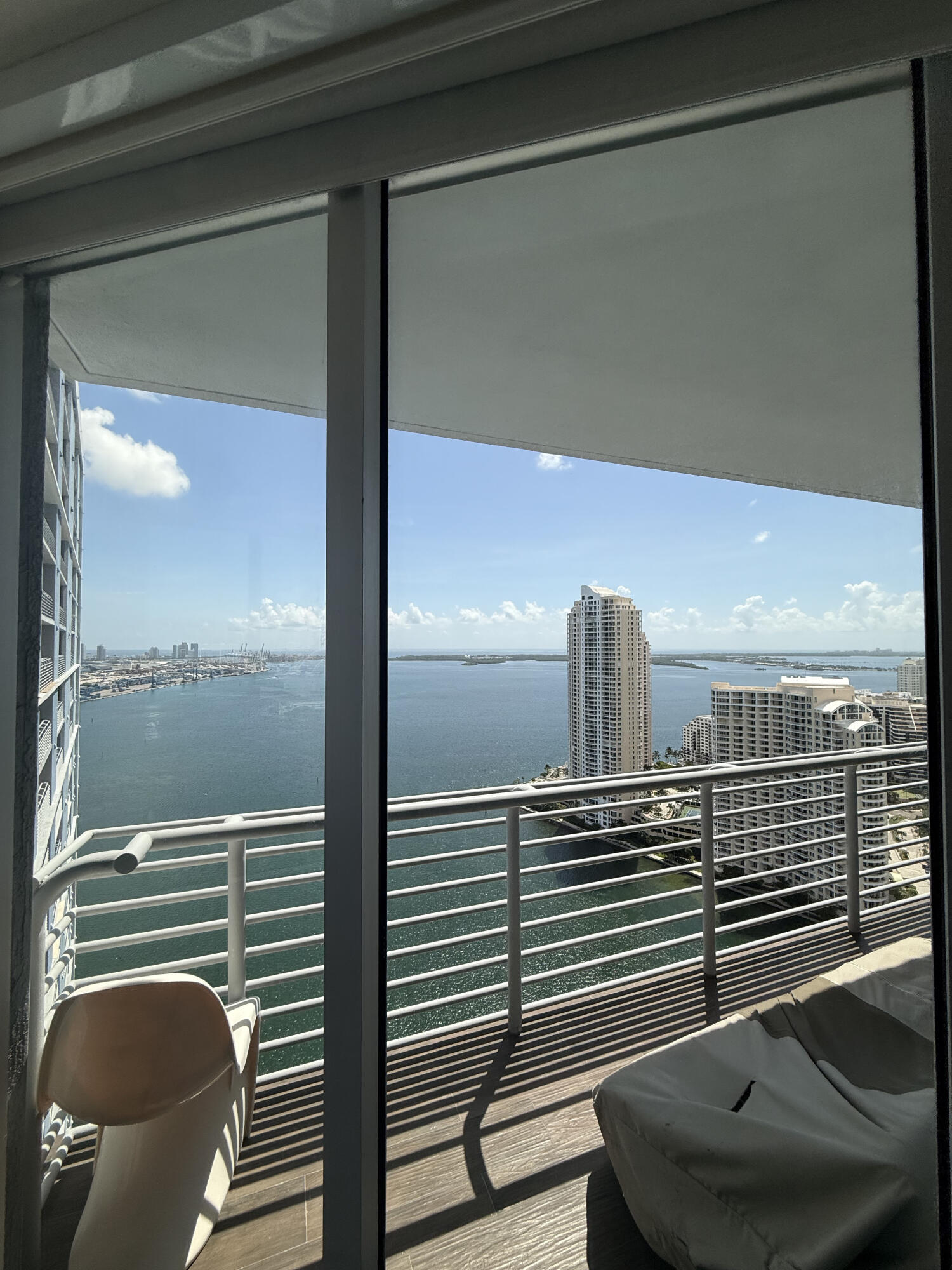 325 S BISCAYNE #3926-A, Miami FL 33131