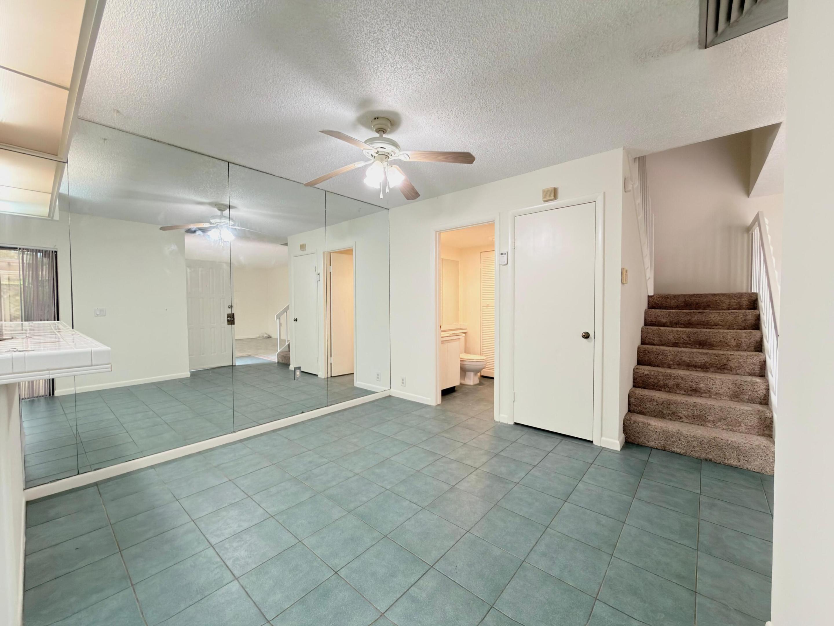 710 7th, Palm Beach Gardens FL 33418