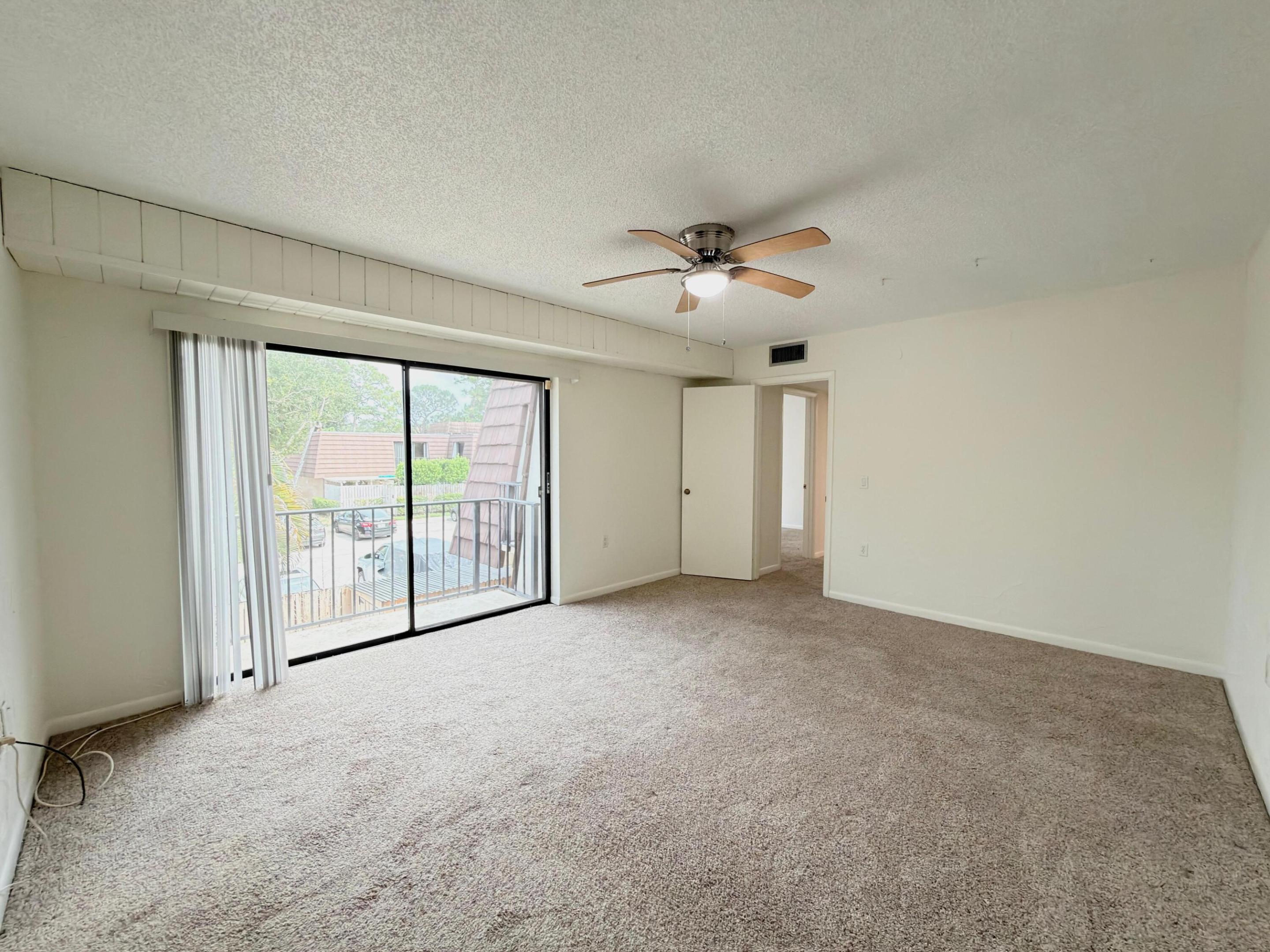 710 7th, Palm Beach Gardens FL 33418