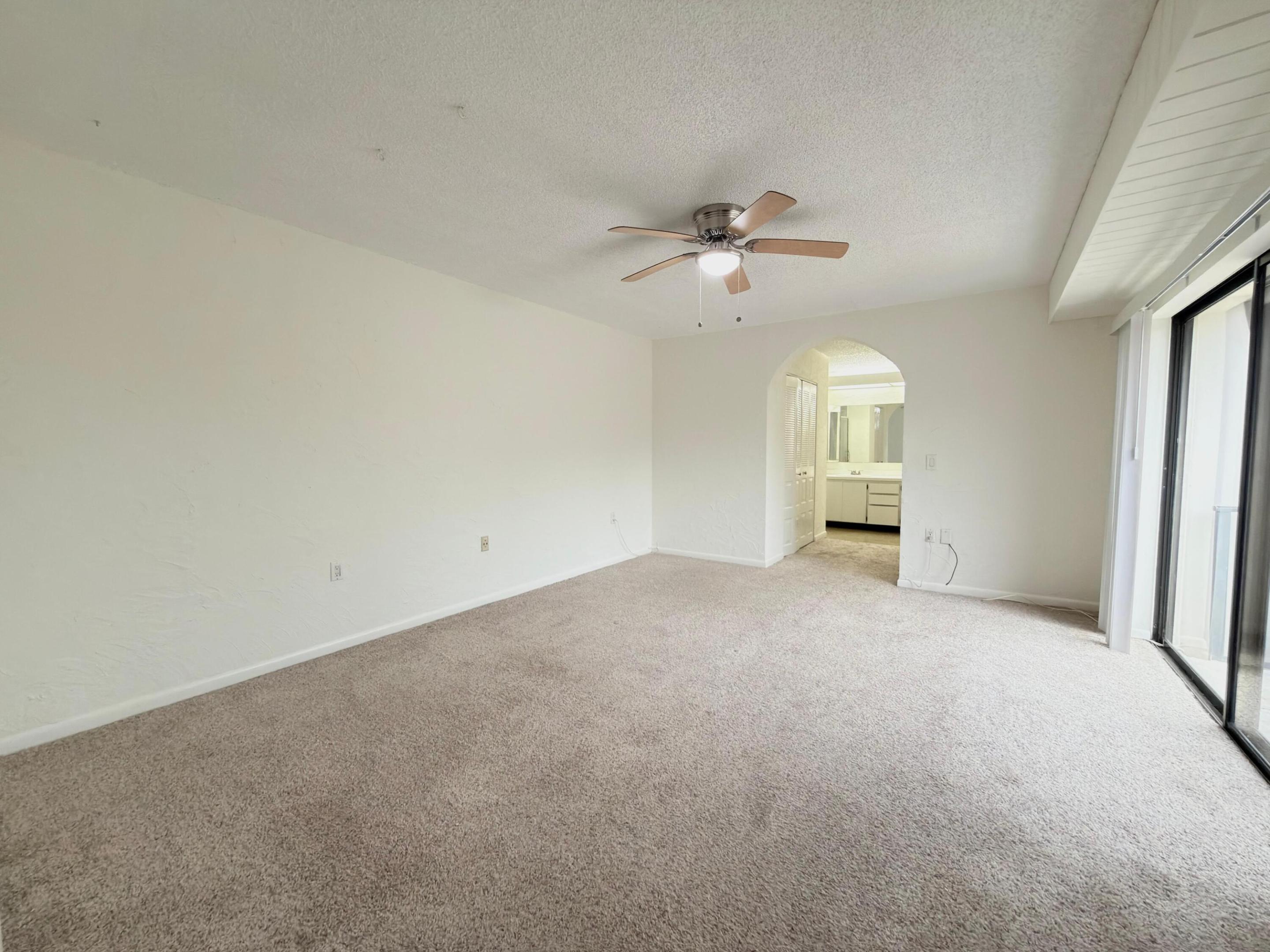 710 7th, Palm Beach Gardens FL 33418