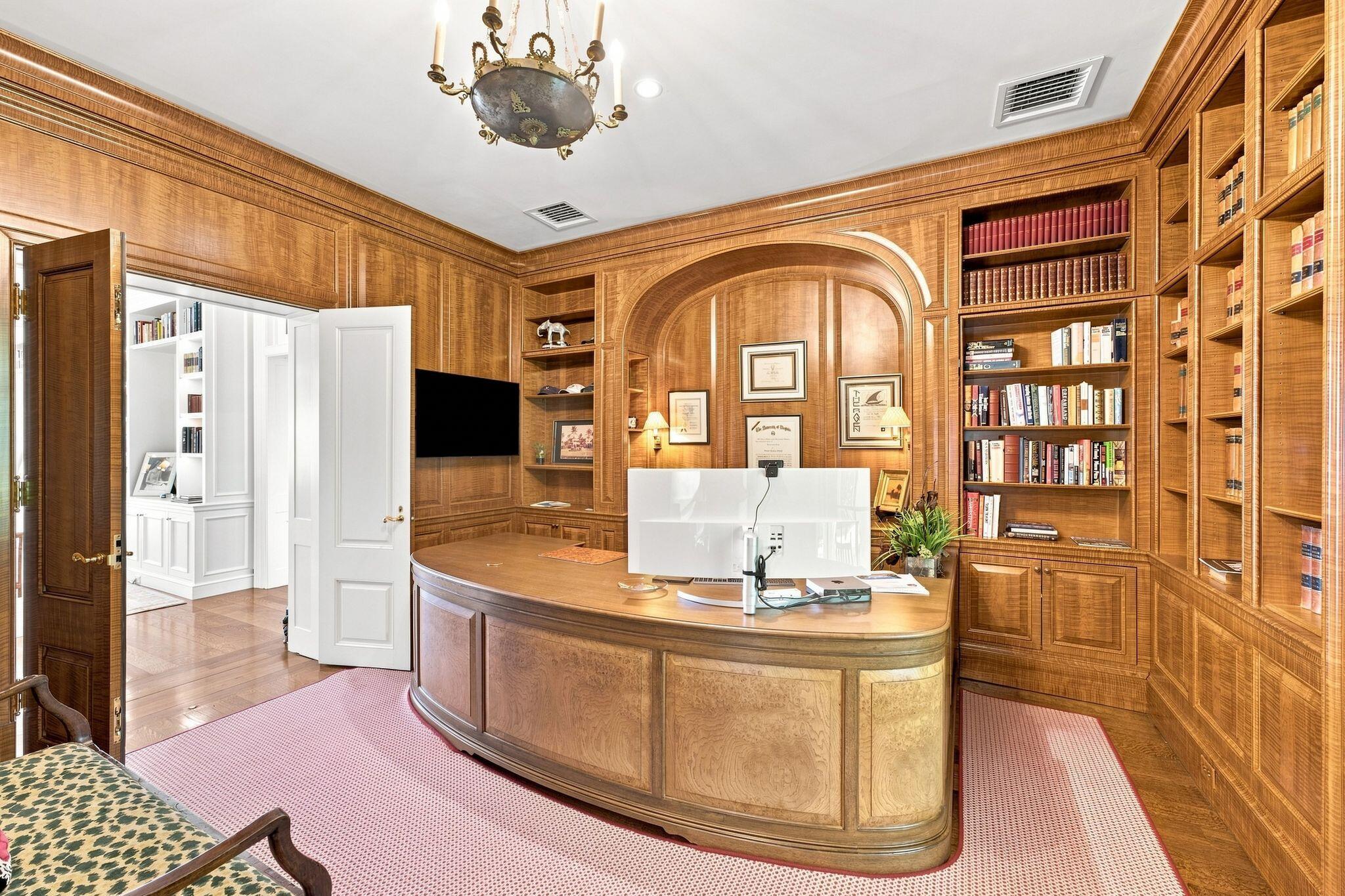 1919 N OCEAN, Gulf Stream FL 33483