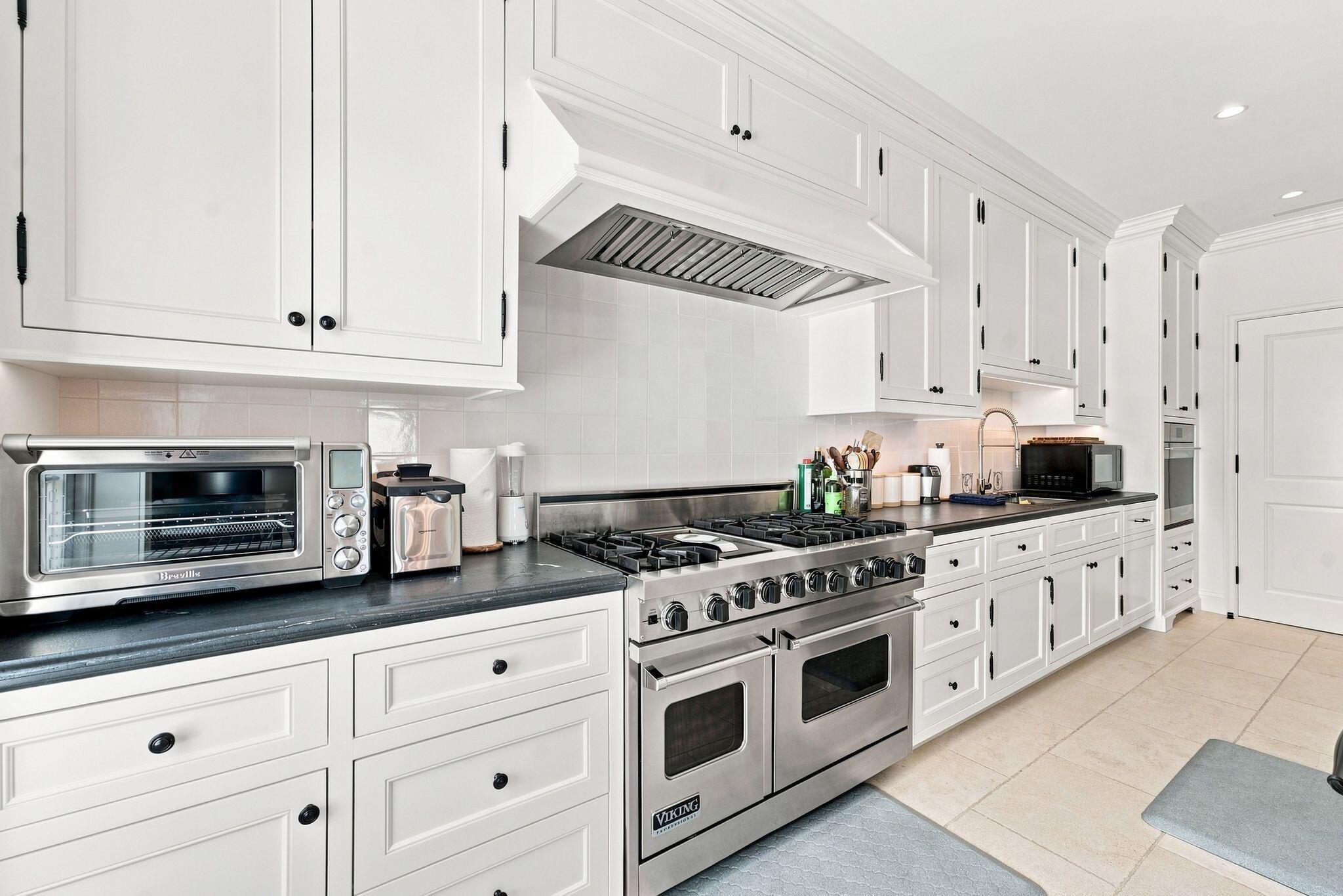 1919 N OCEAN, Gulf Stream FL 33483