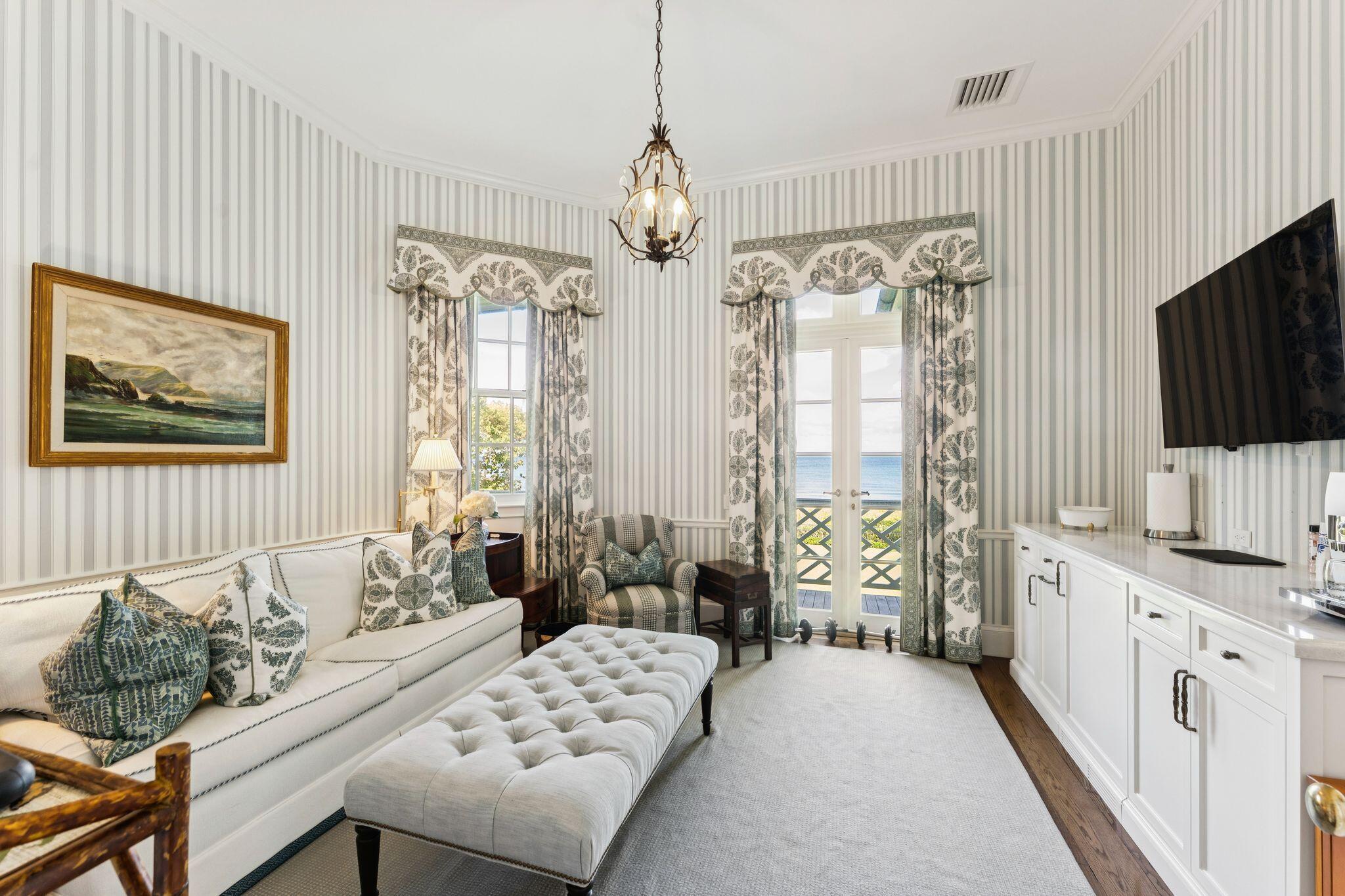 1919 N OCEAN, Gulf Stream FL 33483