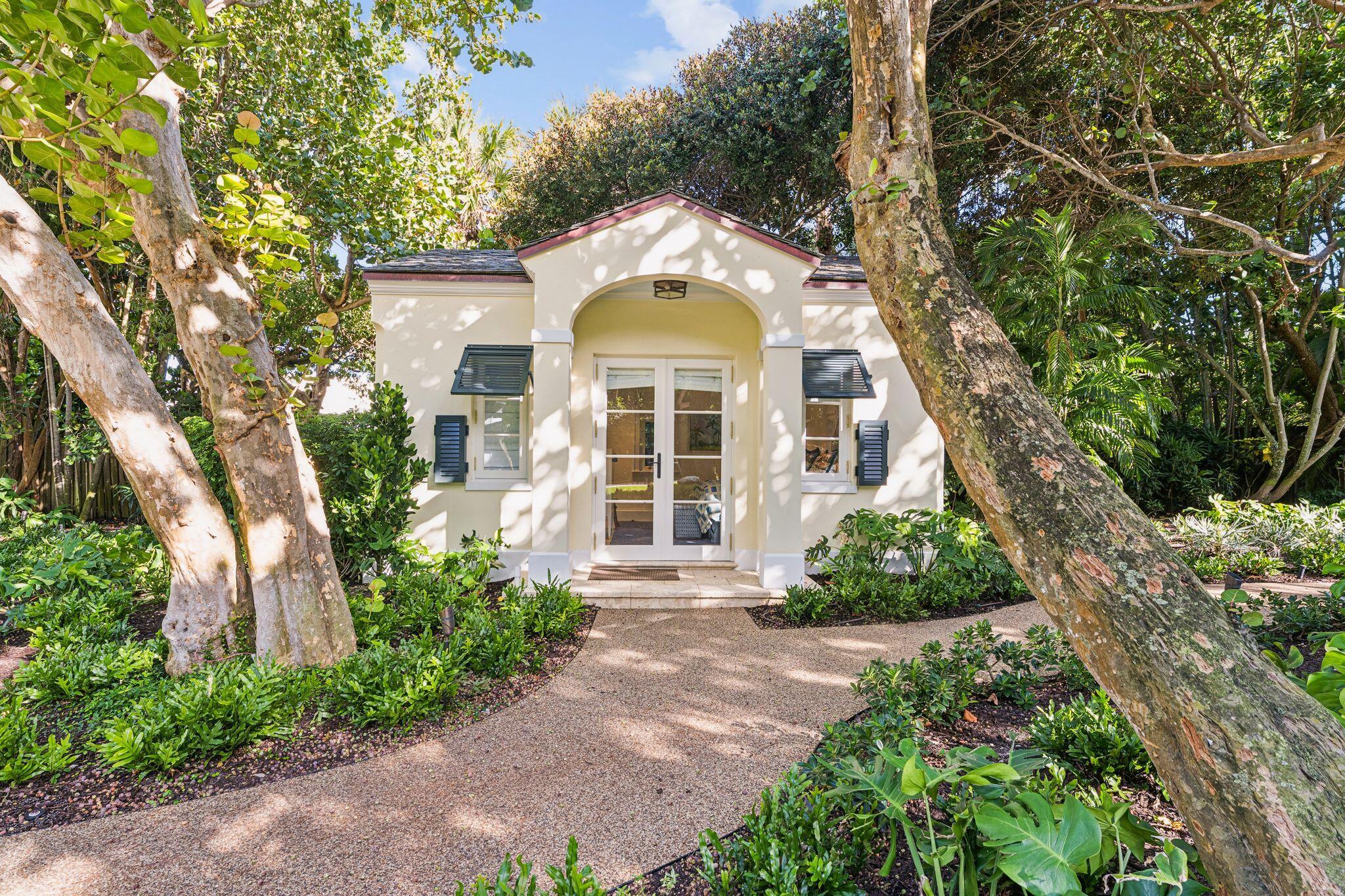 1919 N OCEAN, Gulf Stream FL 33483