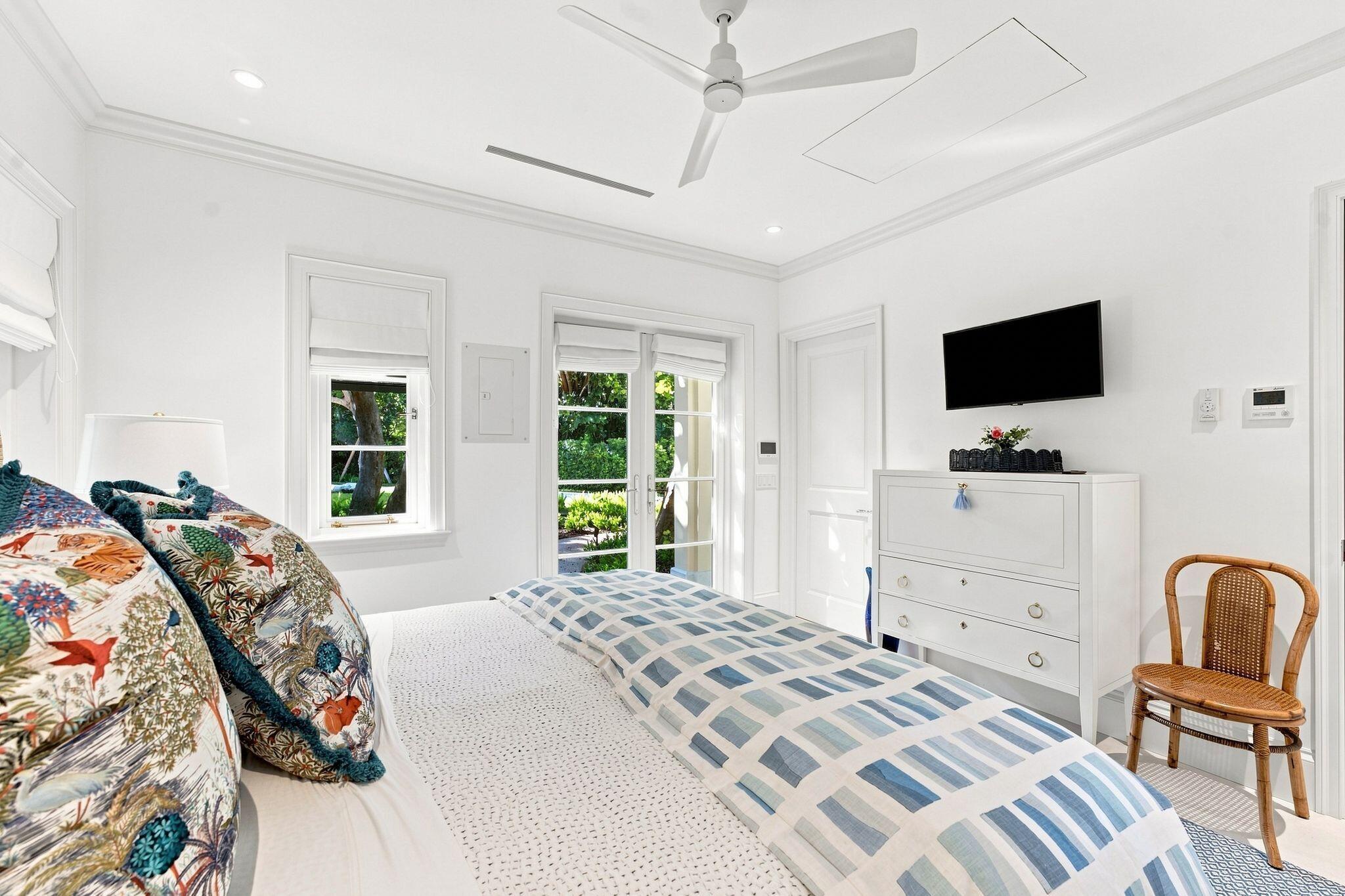 1919 N OCEAN, Gulf Stream FL 33483