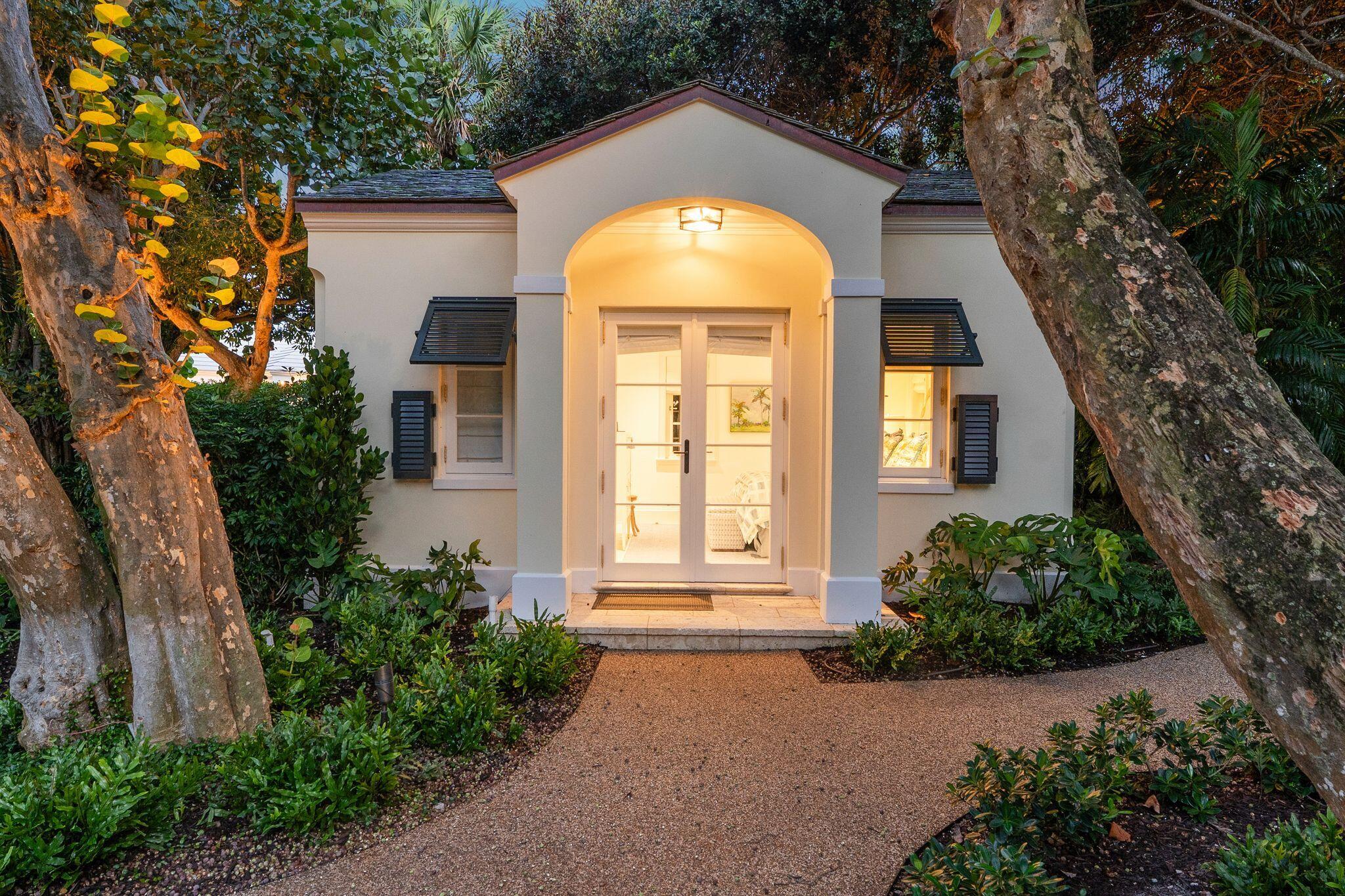 1919 N OCEAN, Gulf Stream FL 33483